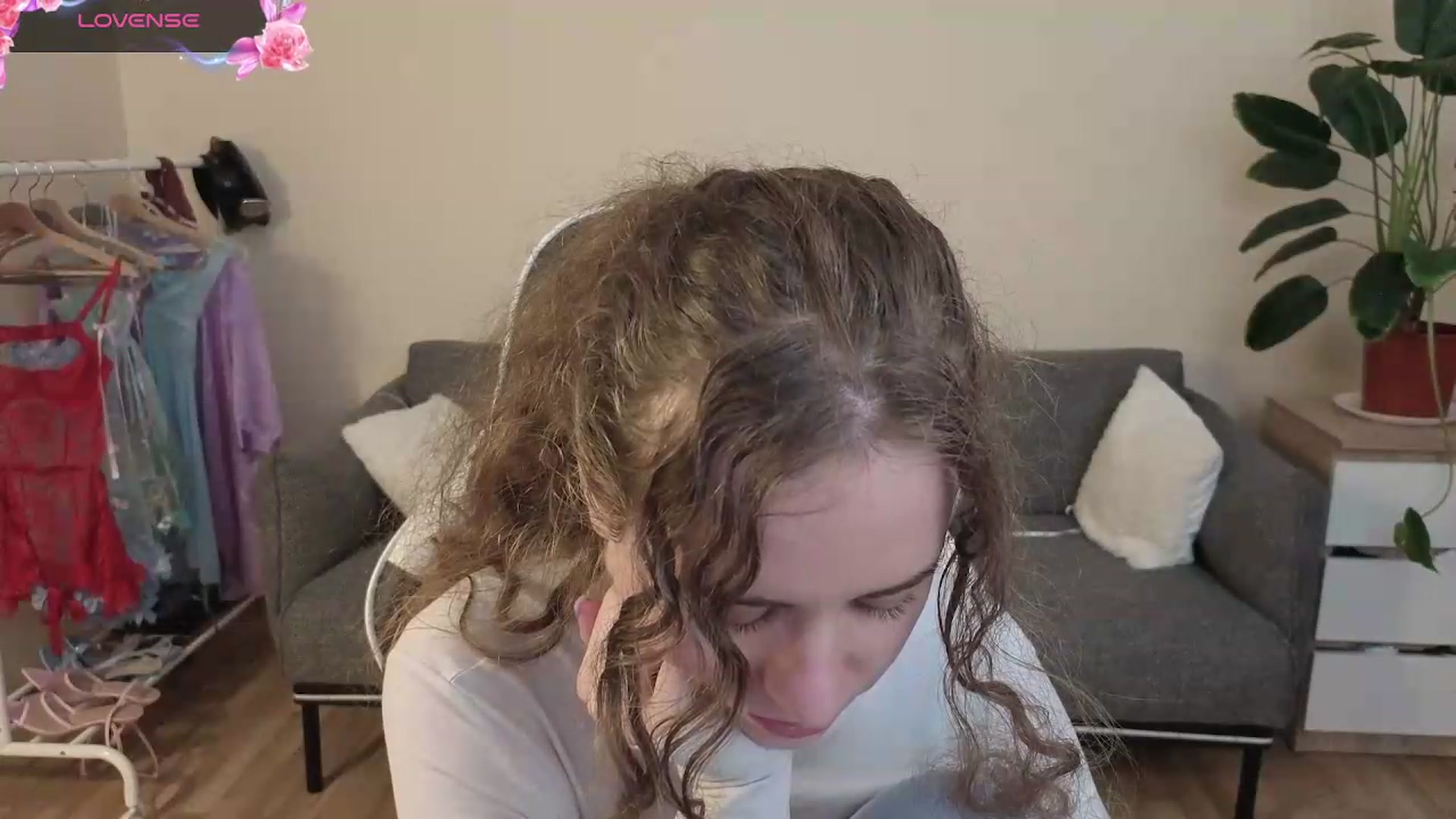 Gallery image thumbnail from BlueFlowerr's myfreecams stream on, 07/23/2026, 22:32 image 18 of 20