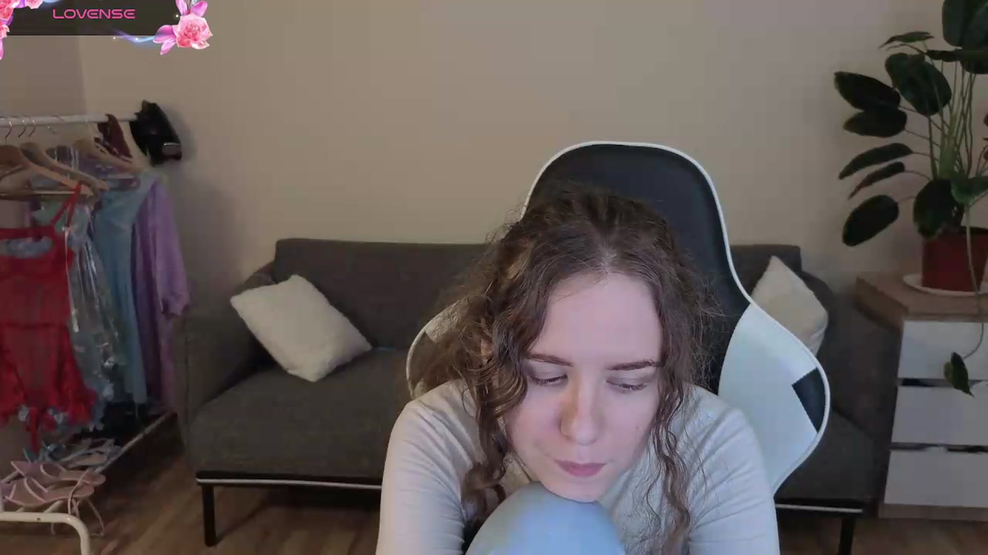 Gallery image thumbnail from BlueFlowerr's myfreecams stream on, 07/24/2026, 24:50 image 14 of 20
