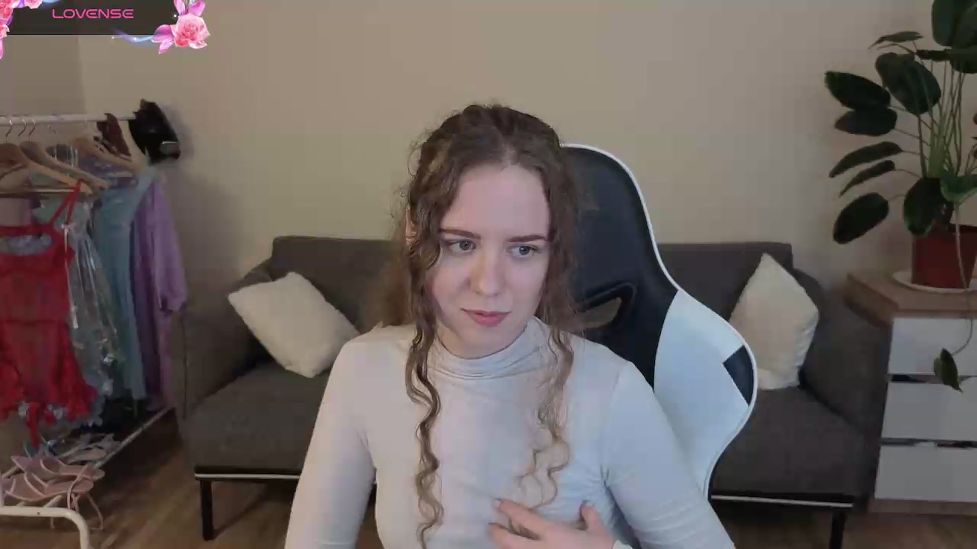 Gallery image thumbnail from BlueFlowerr's myfreecams stream on, 07/24/2026, 24:50 image 12 of 20