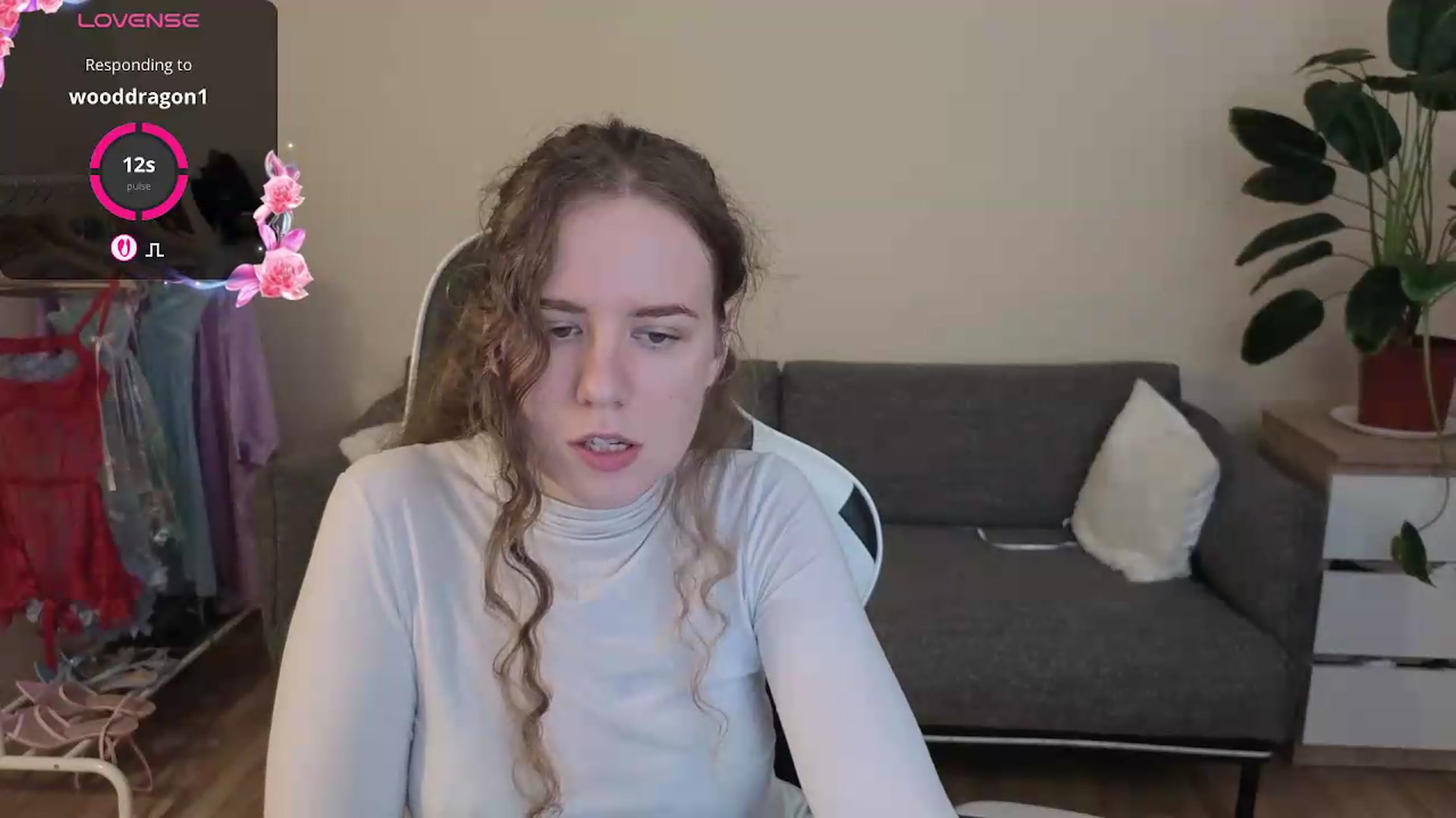 Gallery image thumbnail from BlueFlowerr's myfreecams stream on, 07/24/2026, 24:50 image 18 of 20