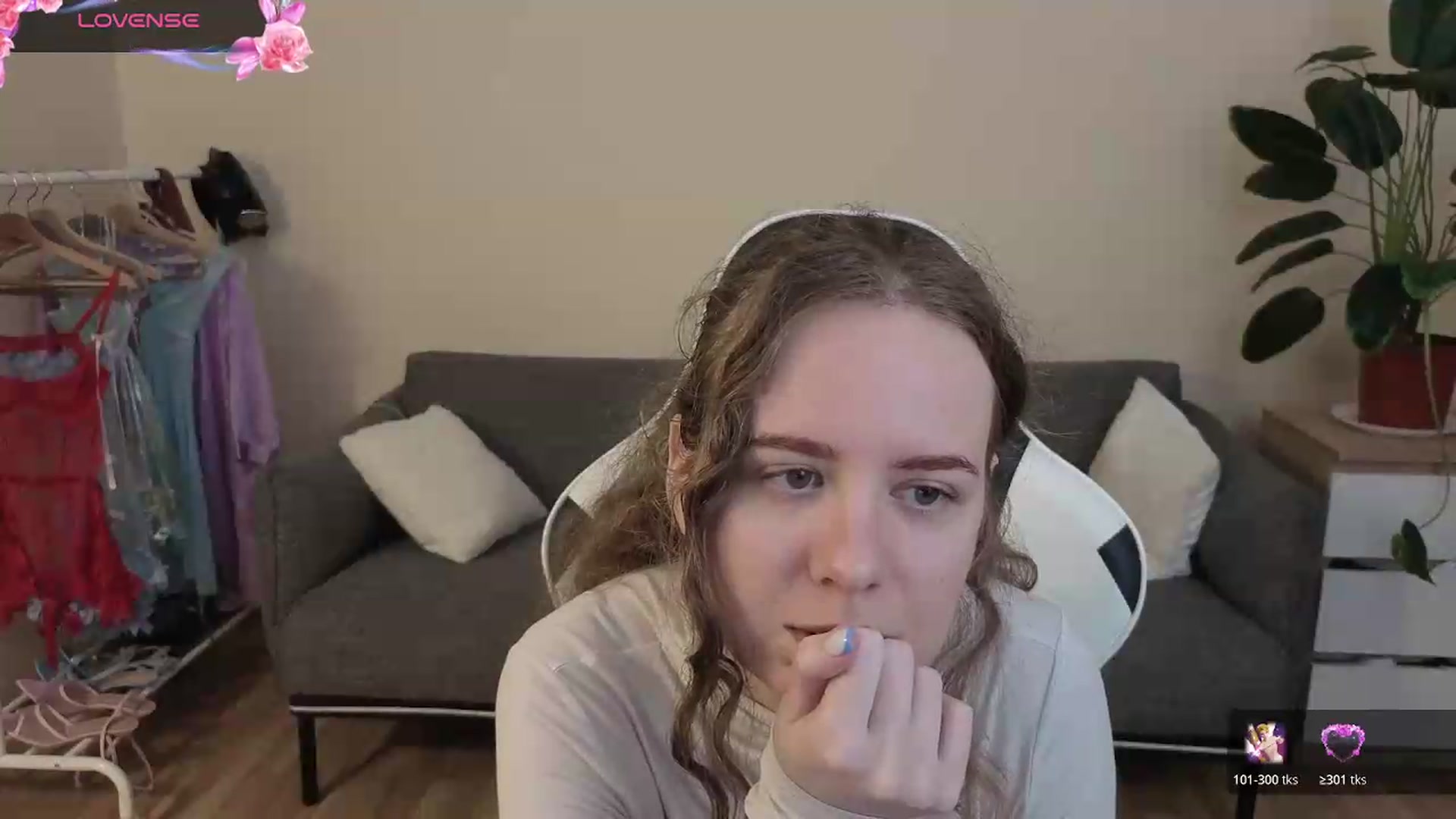 Gallery image thumbnail from BlueFlowerr's myfreecams stream on, 07/24/2026, 24:50 image 7 of 20