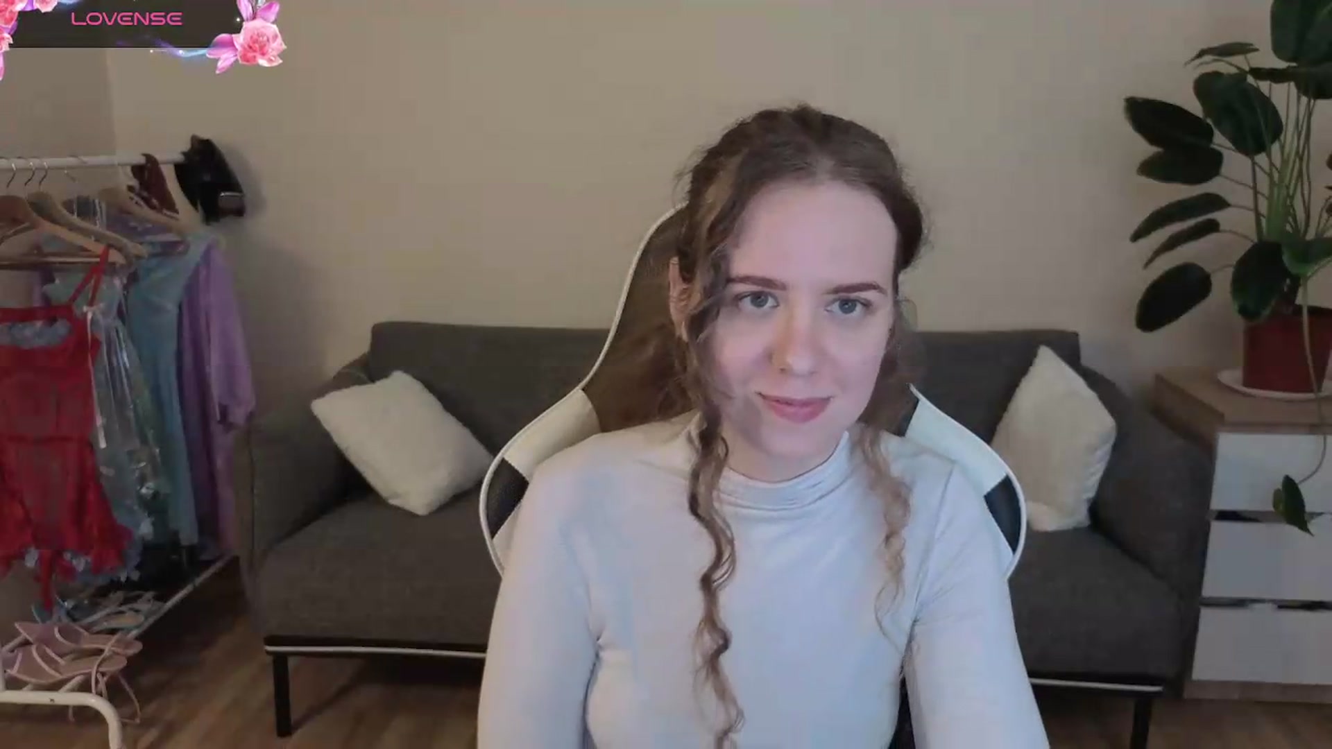 Gallery image thumbnail from BlueFlowerr's myfreecams stream on, 07/24/2026, 24:50 image 8 of 20