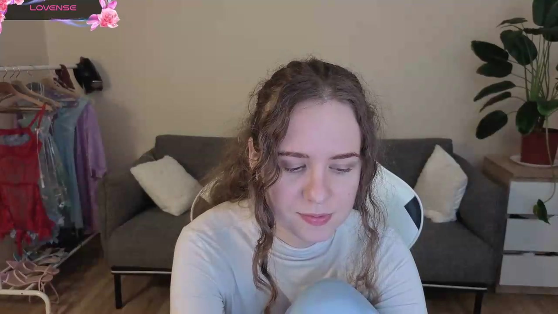 Gallery image thumbnail from BlueFlowerr's myfreecams stream on, 07/24/2026, 24:50 image 9 of 20