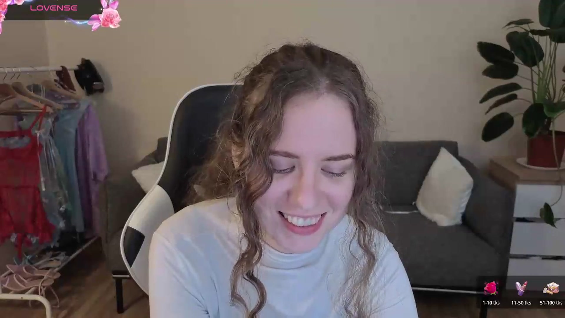 Gallery image thumbnail from BlueFlowerr's myfreecams stream on, 07/24/2026, 24:50 image 16 of 20