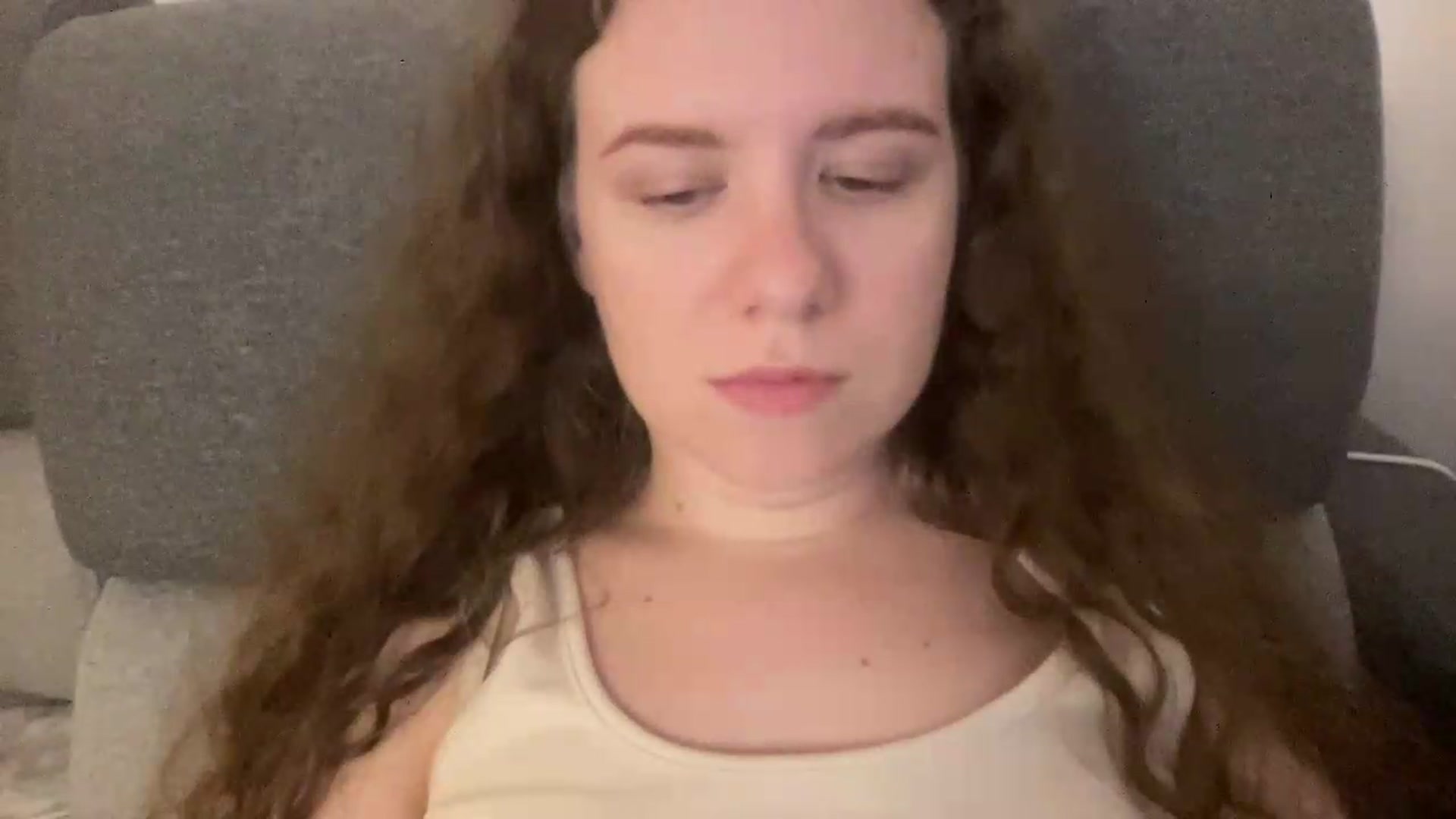 Gallery image thumbnail from BlueFlowerr's myfreecams stream on, 07/27/2026, 02:36 image 8 of 20