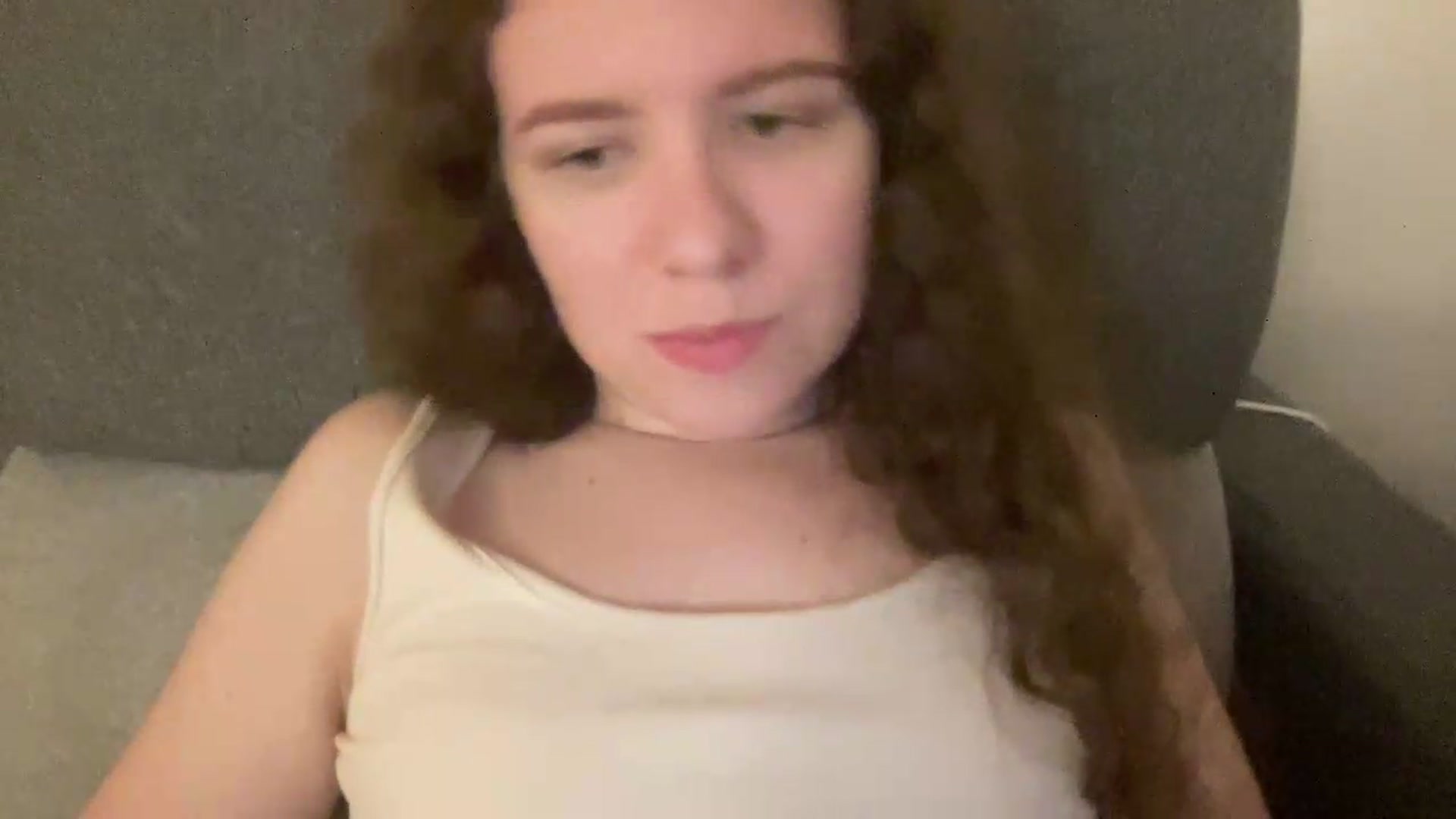 Gallery image thumbnail from BlueFlowerr's myfreecams stream on, 07/27/2026, 02:36 image 15 of 20
