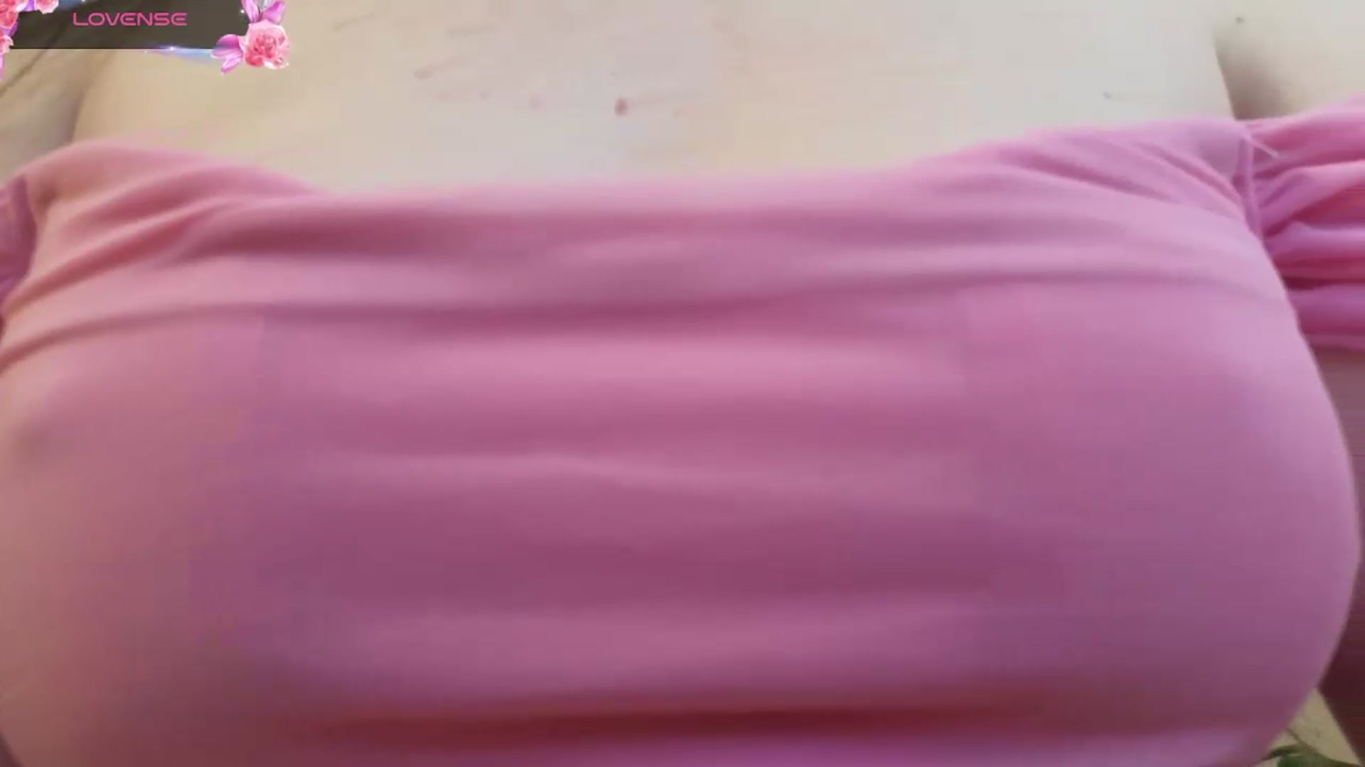 Gallery image thumbnail from BlueFlowerr's myfreecams stream on, 07/28/2026, 24:22 image 9 of 20