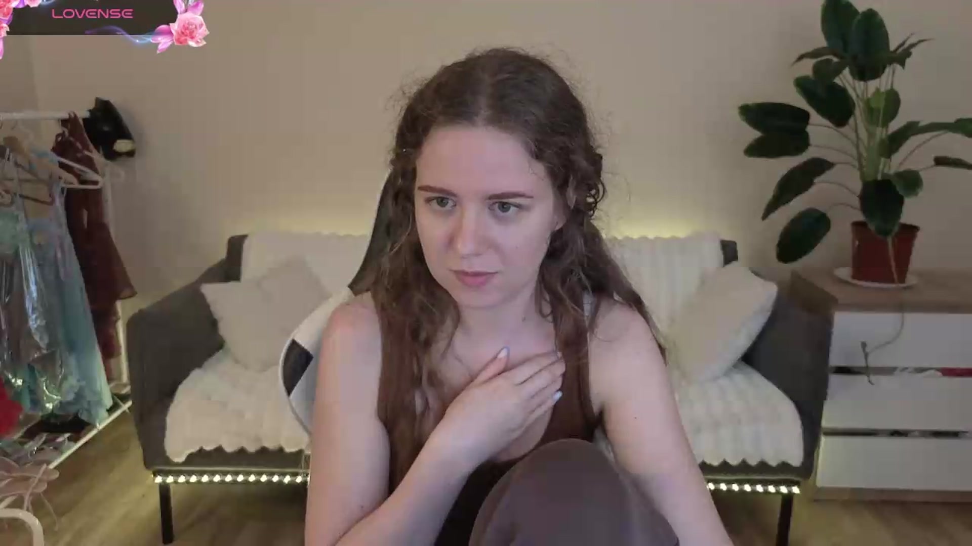 Gallery image thumbnail from BlueFlowerr's myfreecams stream on, 07/28/2026, 02:15 image 12 of 20