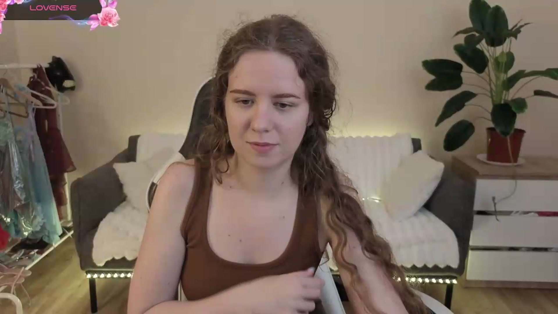 Gallery image thumbnail from BlueFlowerr's myfreecams stream on, 07/28/2026, 02:15 image 20 of 20