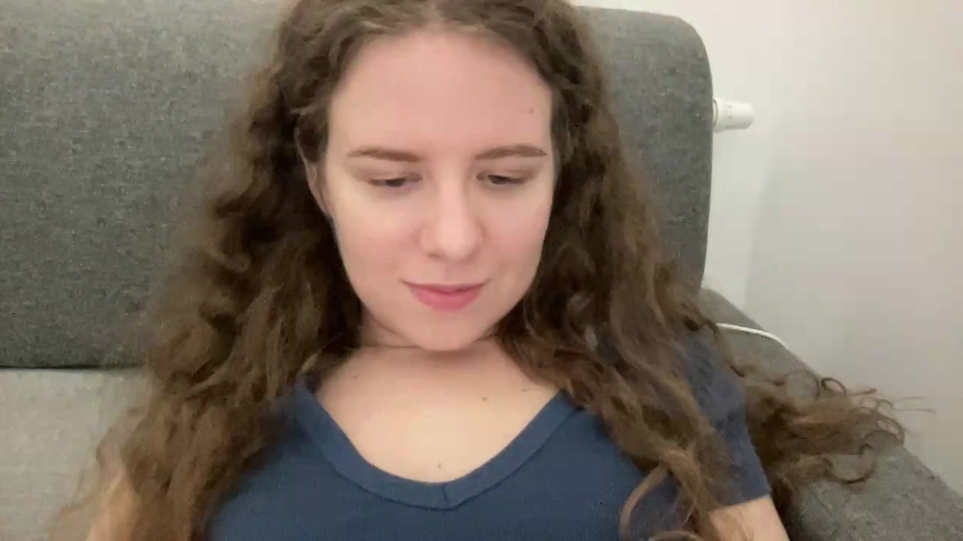 Gallery image thumbnail from BlueFlowerr's myfreecams stream on, 07/28/2026, 22:39 image 17 of 20