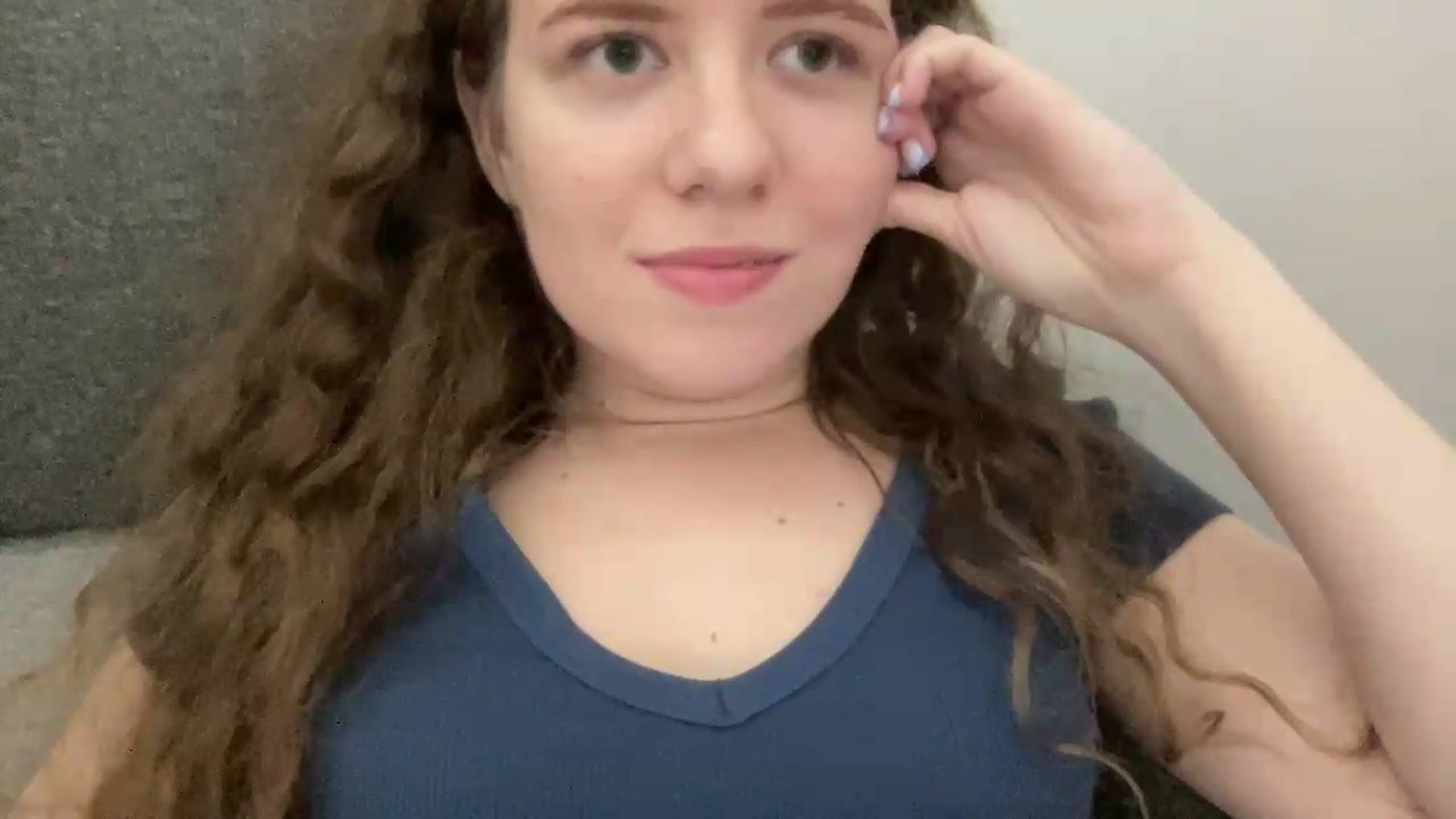 Gallery image thumbnail from BlueFlowerr's myfreecams stream on, 07/28/2026, 22:39 image 20 of 20