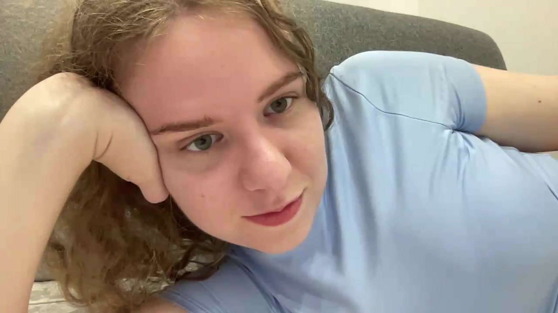 Gallery image thumbnail from BlueFlowerr's myfreecams stream on, 07/29/2026, 21:59 image 16 of 20