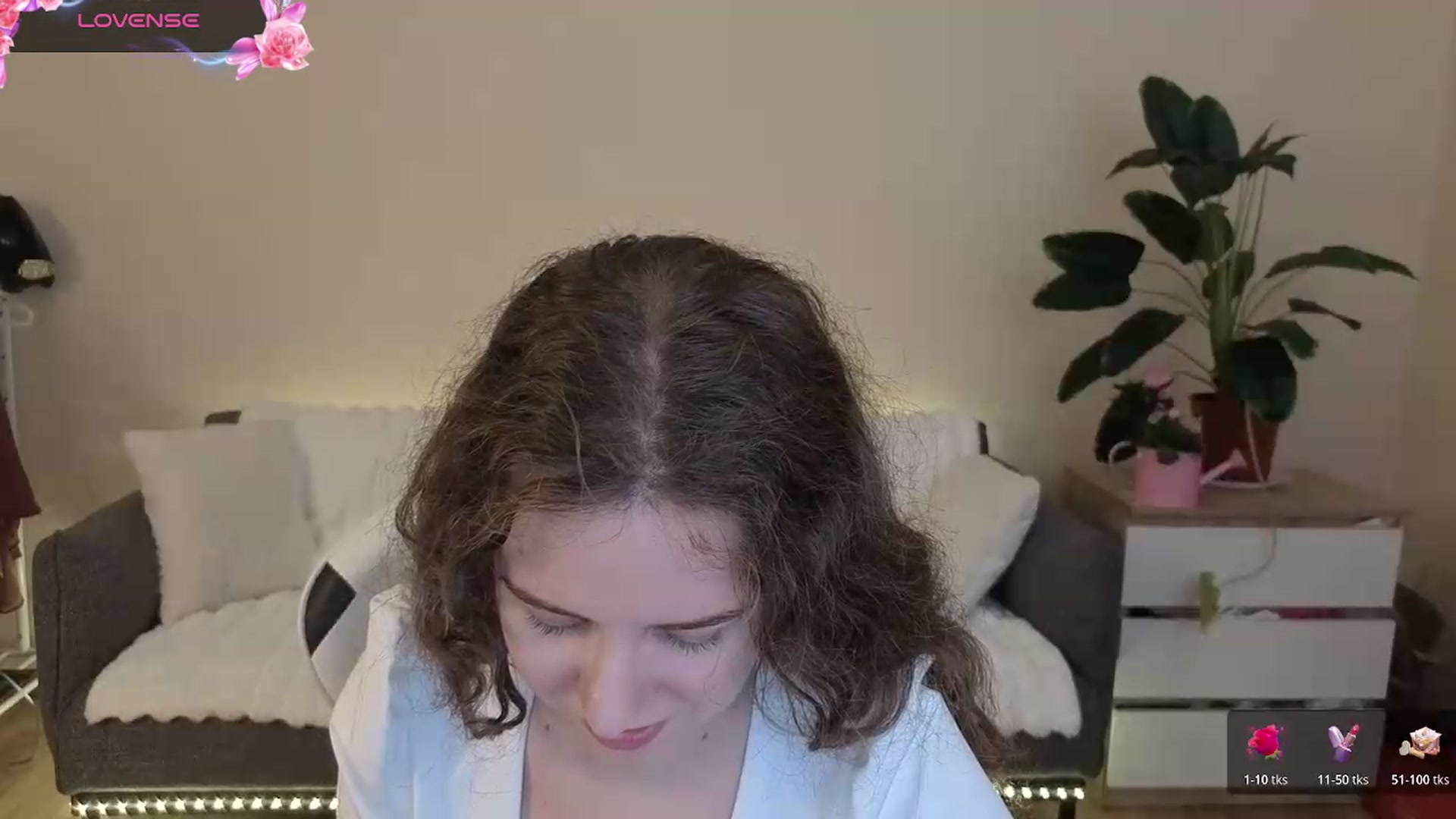 Gallery image thumbnail from BlueFlowerr's myfreecams stream on, 07/31/2026, 01:55 image 5 of 20