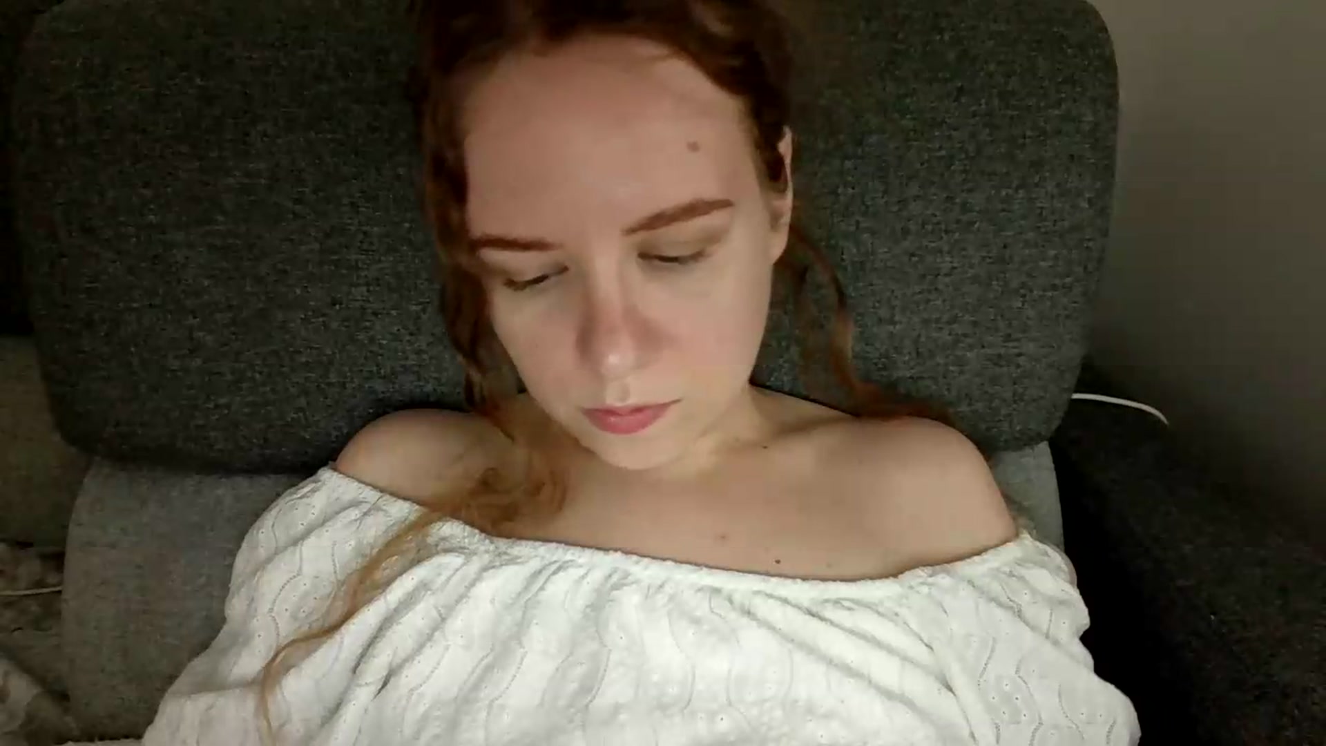 Gallery image thumbnail from BlueFlowerr's myfreecams stream on, 07/31/2026, 18:04 image 16 of 20