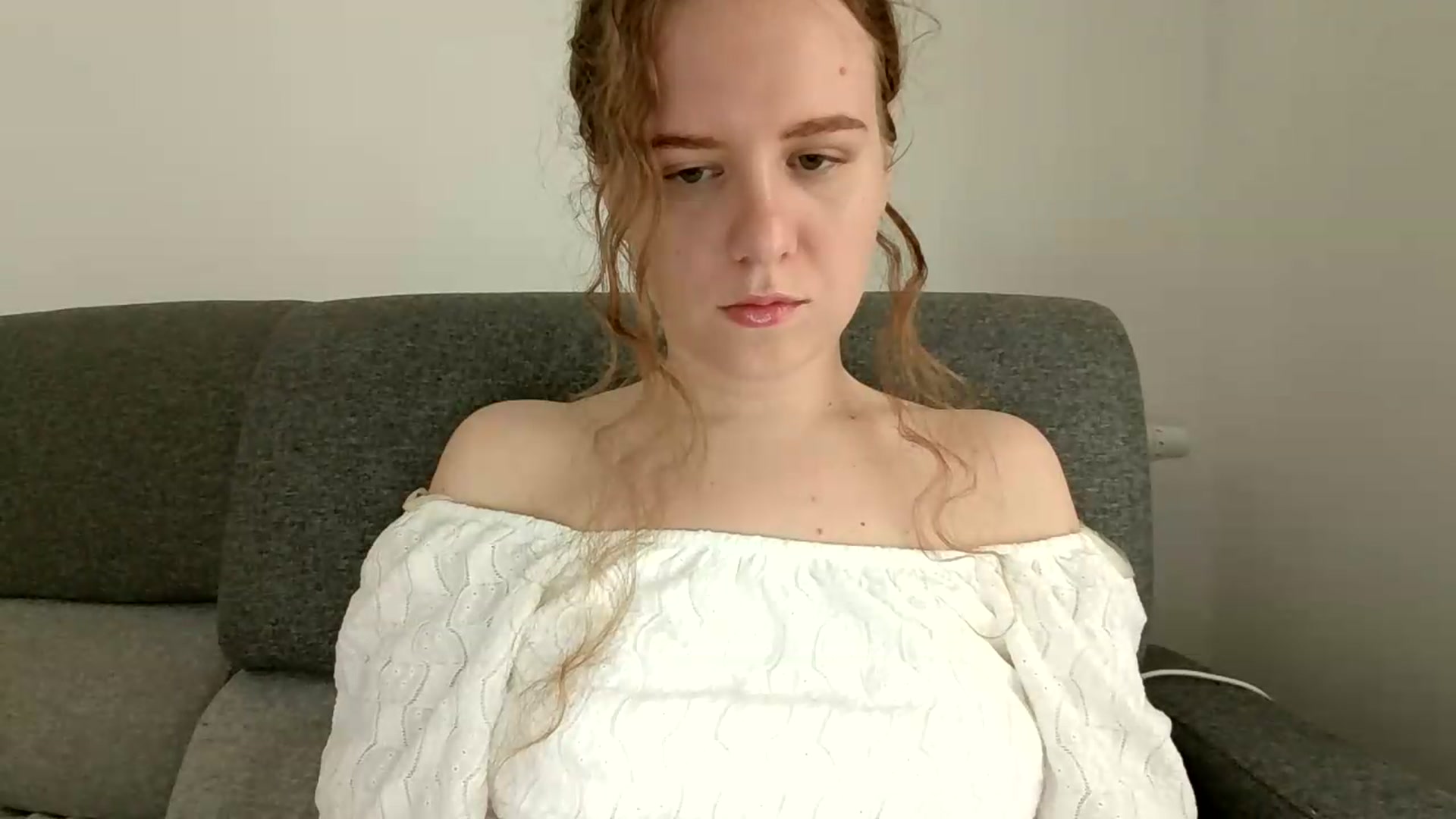 Gallery image thumbnail from BlueFlowerr's myfreecams stream on, 07/31/2026, 18:04 image 5 of 20