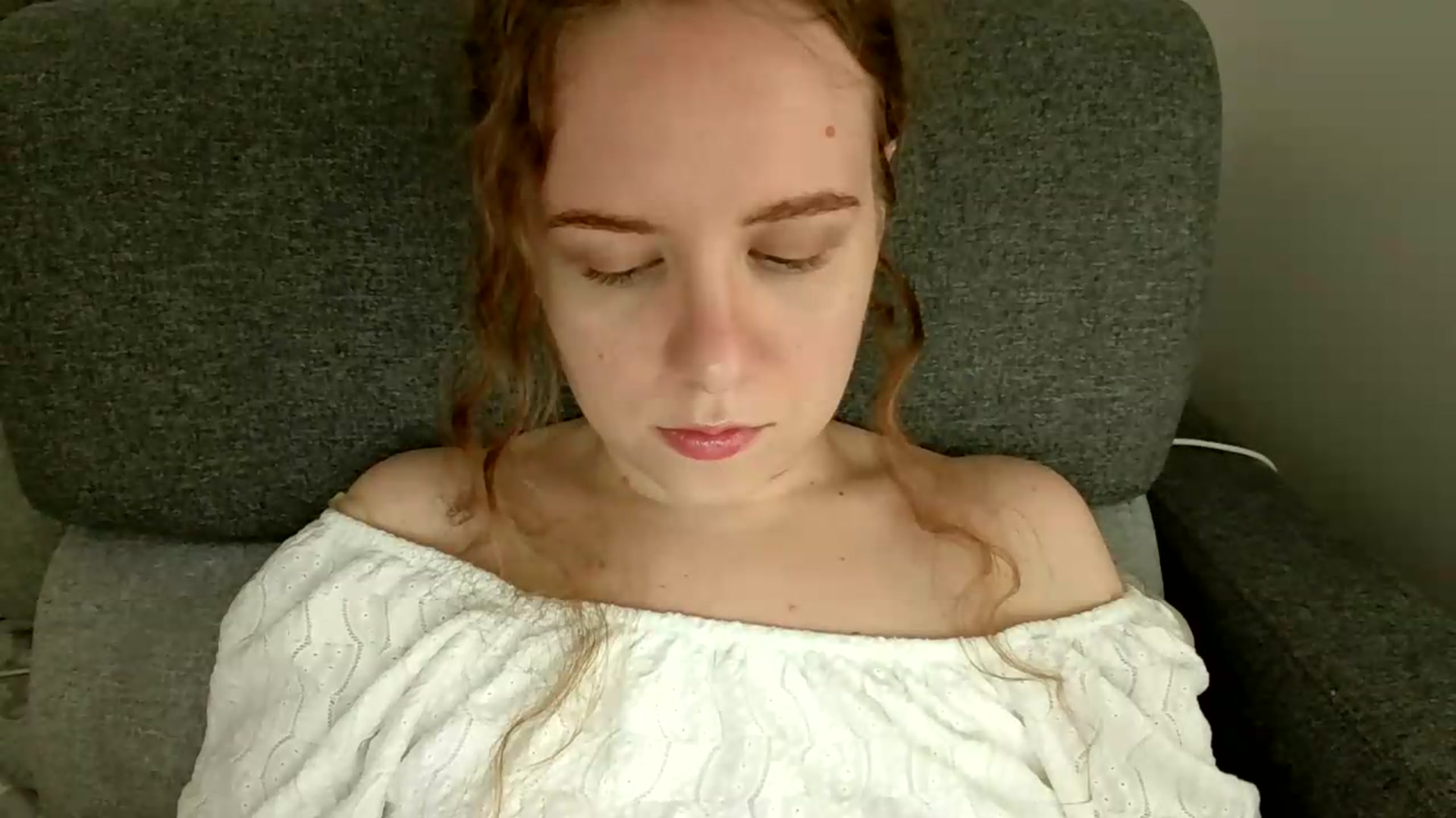Gallery image thumbnail from BlueFlowerr's myfreecams stream on, 07/31/2026, 18:04 image 9 of 20