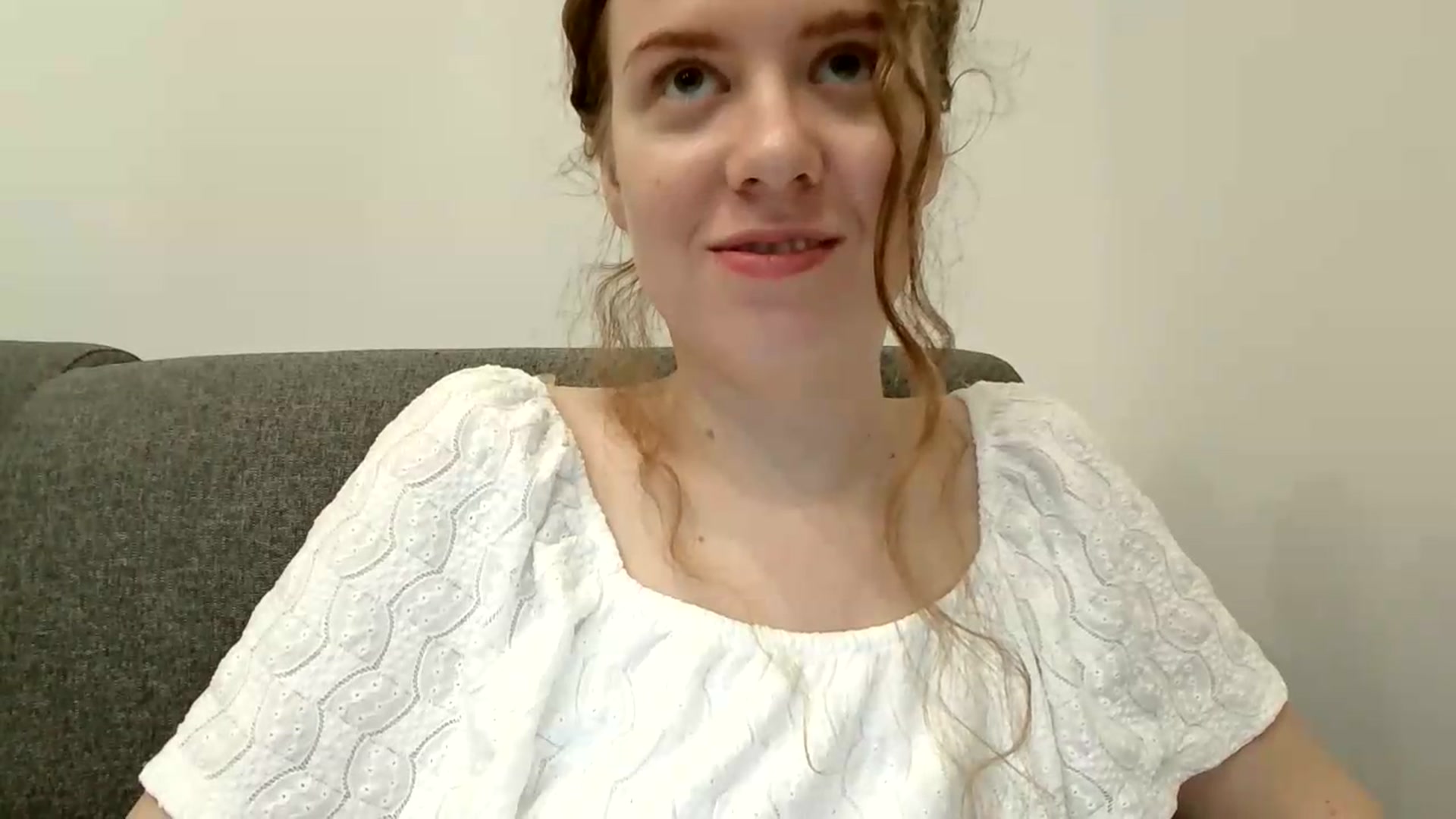 Gallery image thumbnail from BlueFlowerr's myfreecams stream on, 07/31/2026, 19:36 image 10 of 20