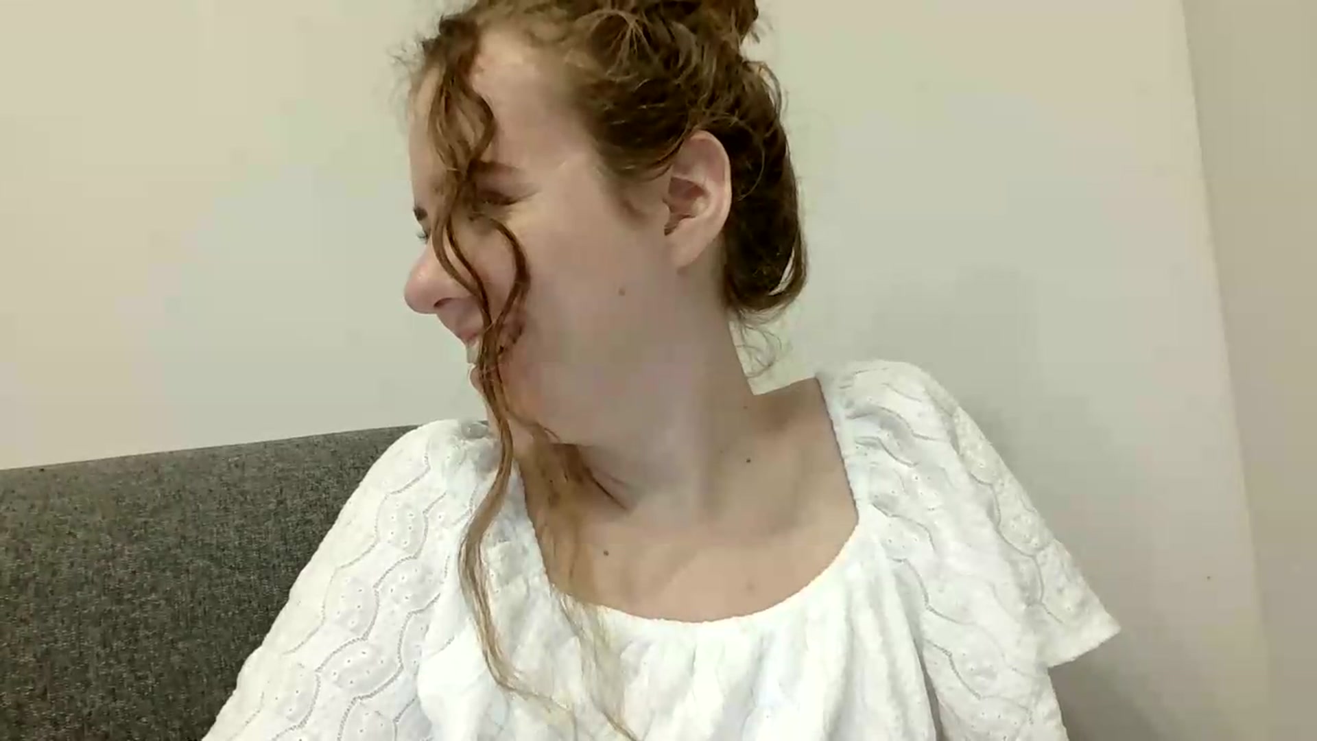 Gallery image thumbnail from BlueFlowerr's myfreecams stream on, 07/31/2026, 19:36 image 8 of 20