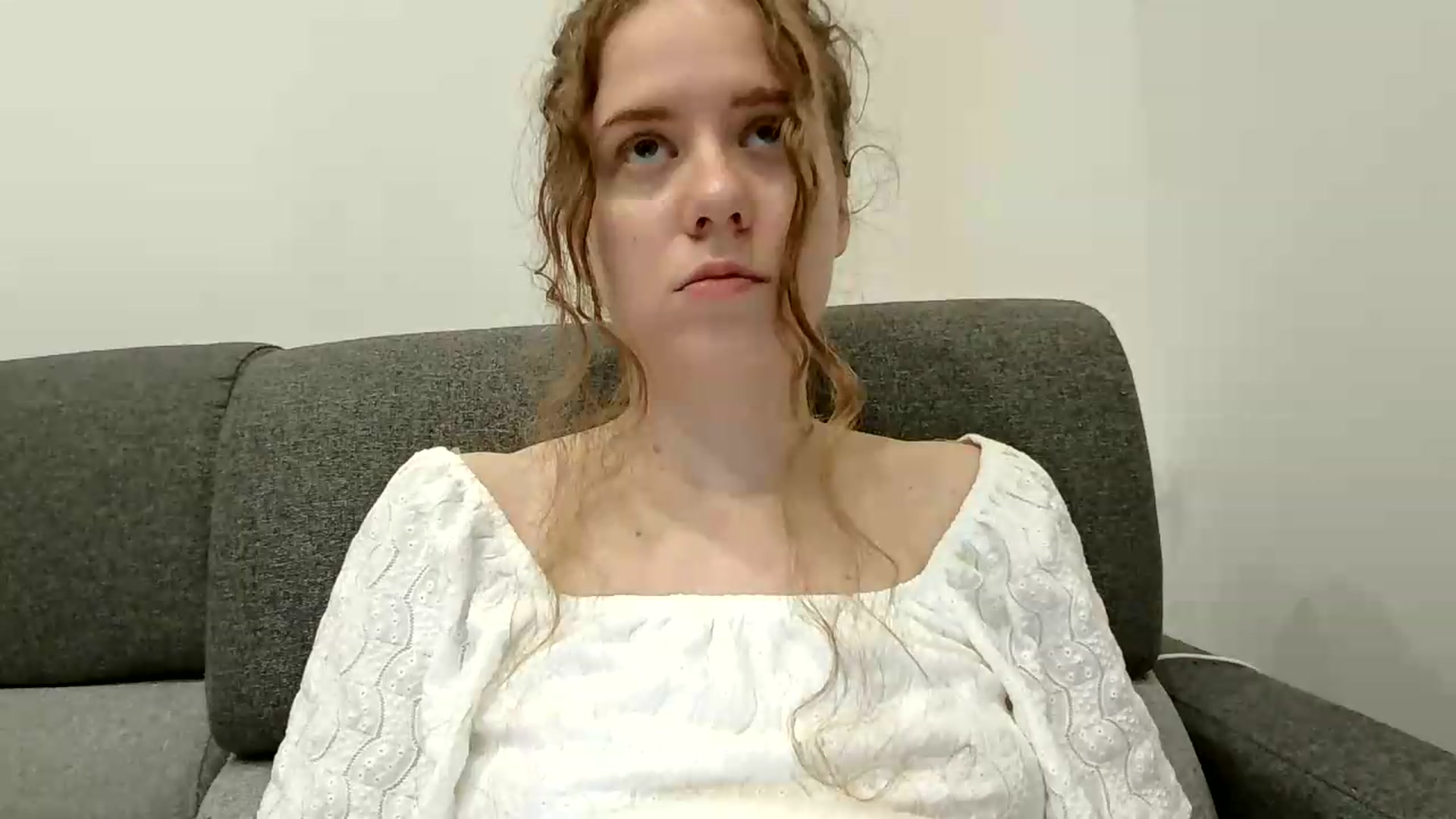 Gallery image thumbnail from BlueFlowerr's myfreecams stream on, 07/31/2026, 19:36 image 15 of 20