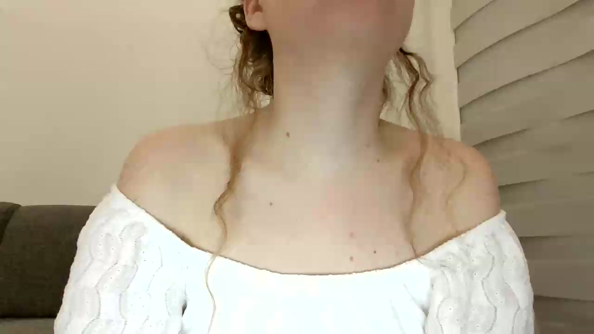 Gallery image thumbnail from BlueFlowerr's myfreecams stream on, 08/01/2026, 24:19 image 1 of 20