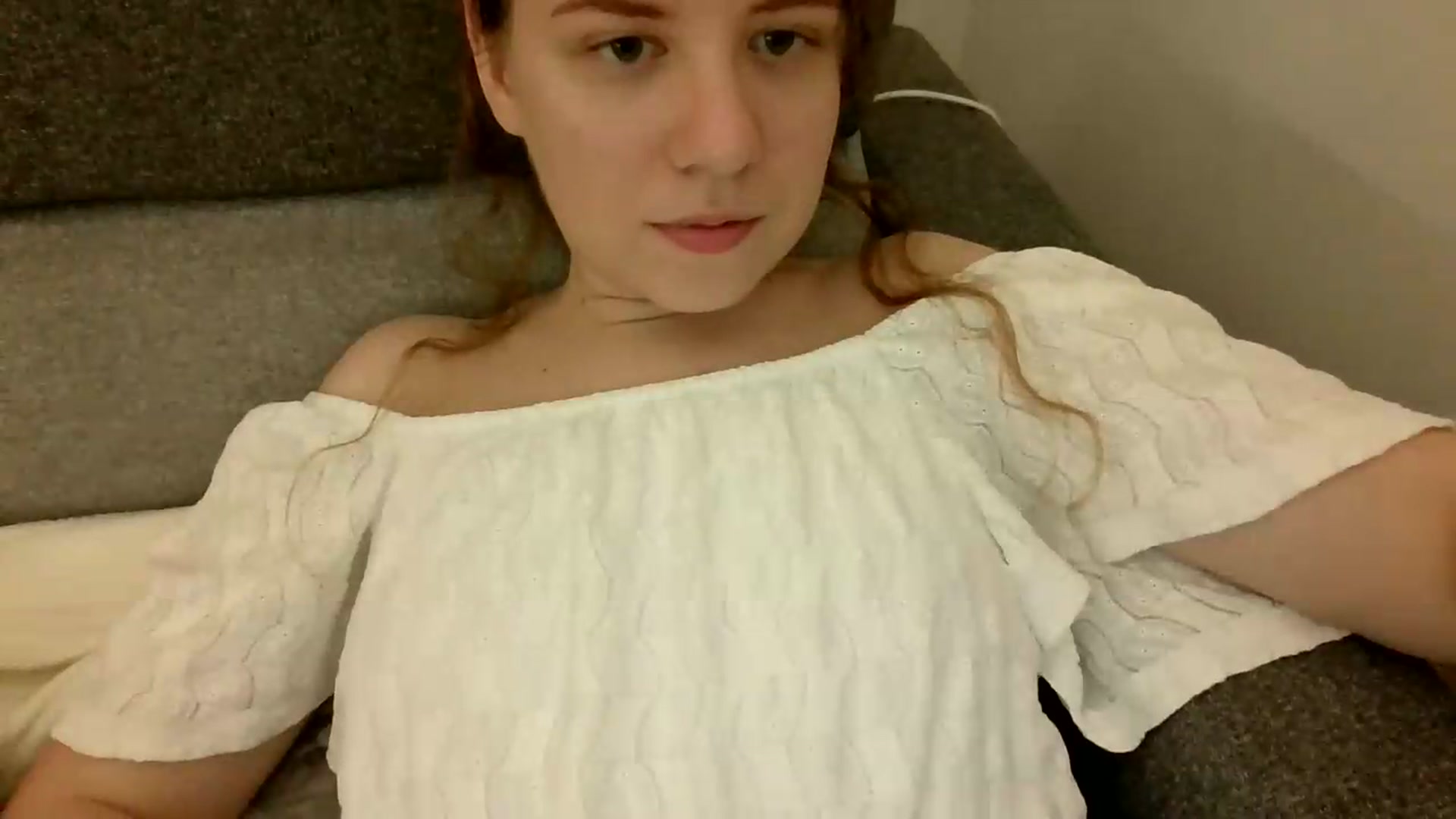 Gallery image thumbnail from BlueFlowerr's myfreecams stream on, 08/01/2026, 24:19 image 4 of 20