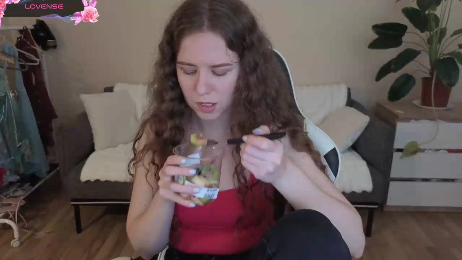 Gallery image thumbnail from BlueFlowerr's myfreecams stream on, 08/01/2026, 19:41 image 5 of 20