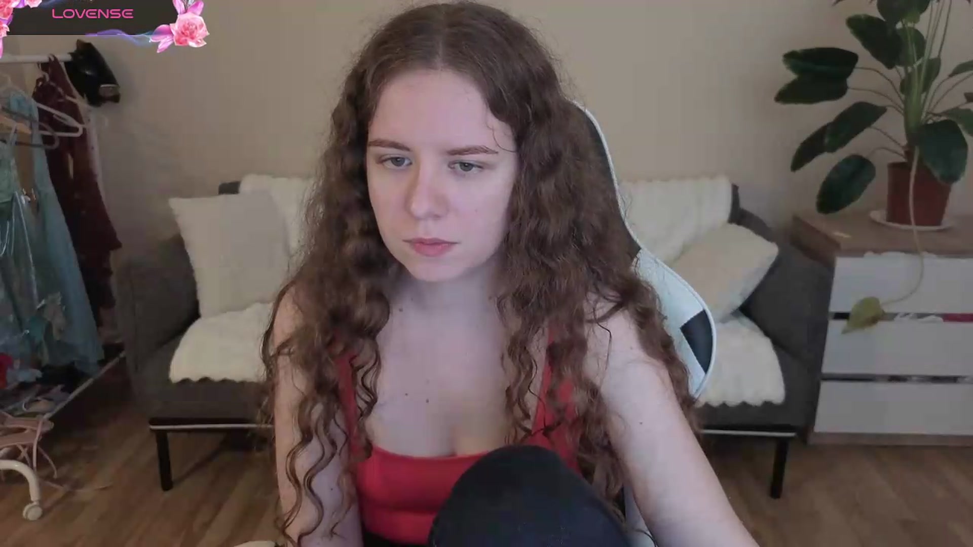 Gallery image thumbnail from BlueFlowerr's myfreecams stream on, 08/01/2026, 19:41 image 4 of 20