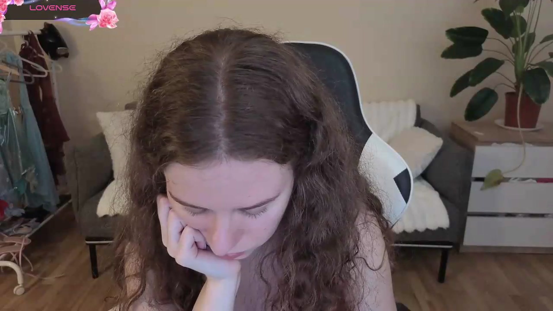 Gallery image thumbnail from BlueFlowerr's myfreecams stream on, 08/01/2026, 20:22 image 3 of 20
