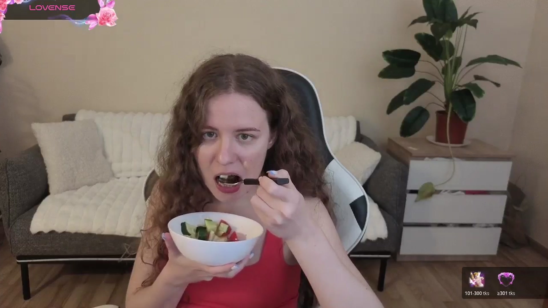 Gallery image thumbnail from BlueFlowerr's myfreecams stream on, 08/01/2026, 21:50 image 3 of 20