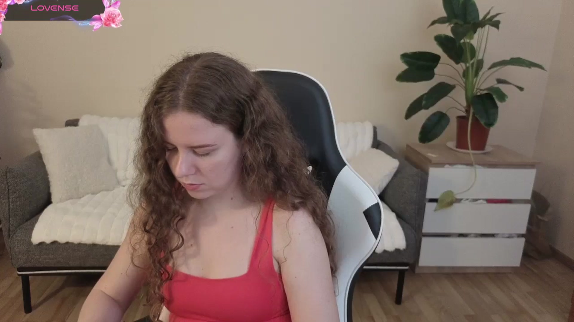 Gallery image thumbnail from BlueFlowerr's myfreecams stream on, 08/01/2026, 21:50 image 6 of 20