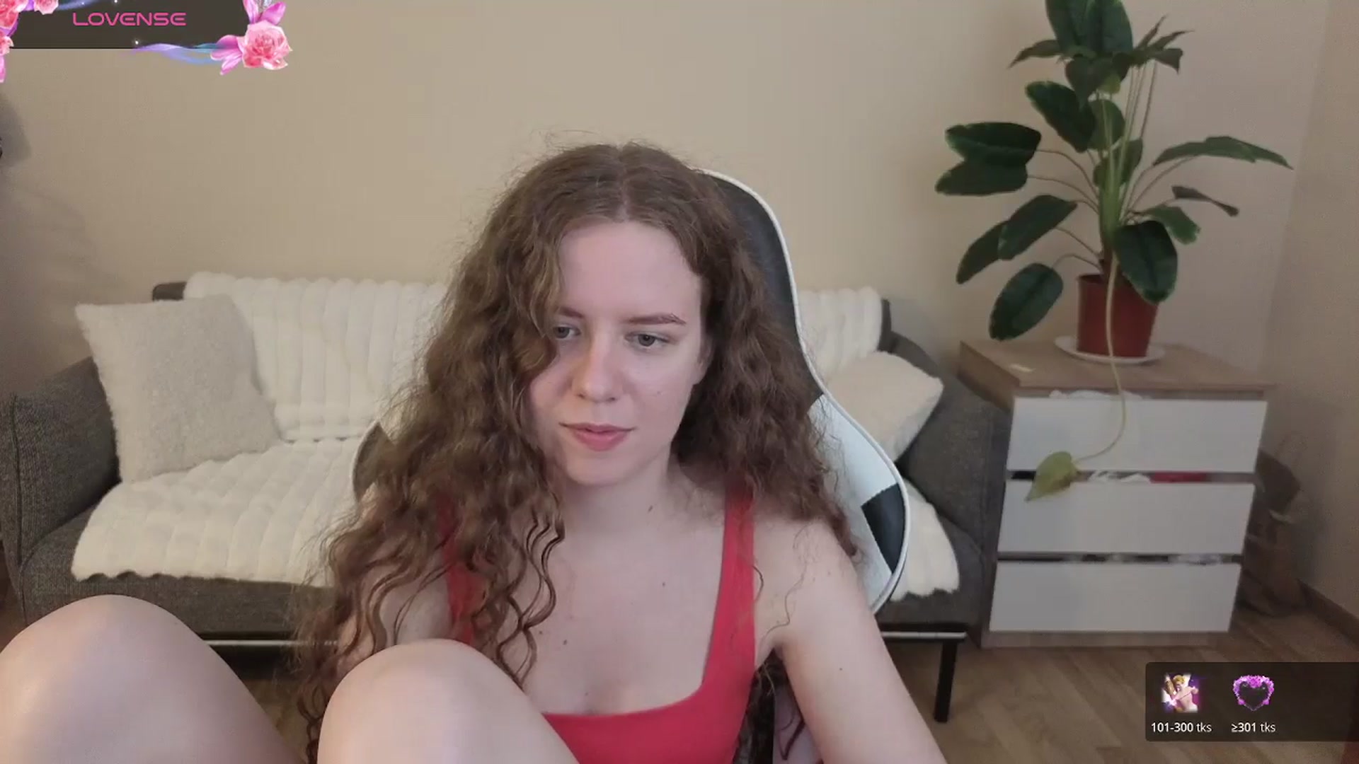 Gallery image thumbnail from BlueFlowerr's myfreecams stream on, 08/01/2026, 21:50 image 14 of 20