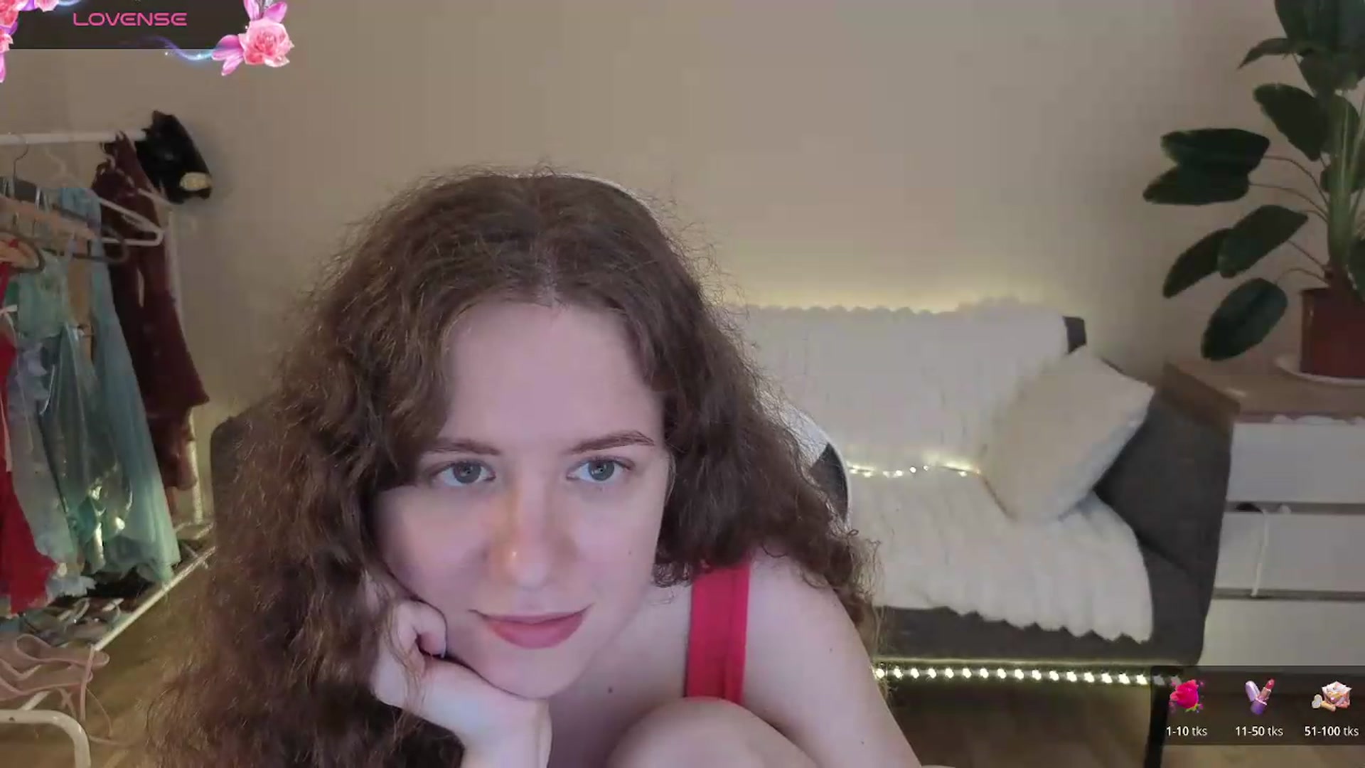 Gallery image thumbnail from BlueFlowerr's myfreecams stream on, 08/01/2026, 23:30 image 12 of 20
