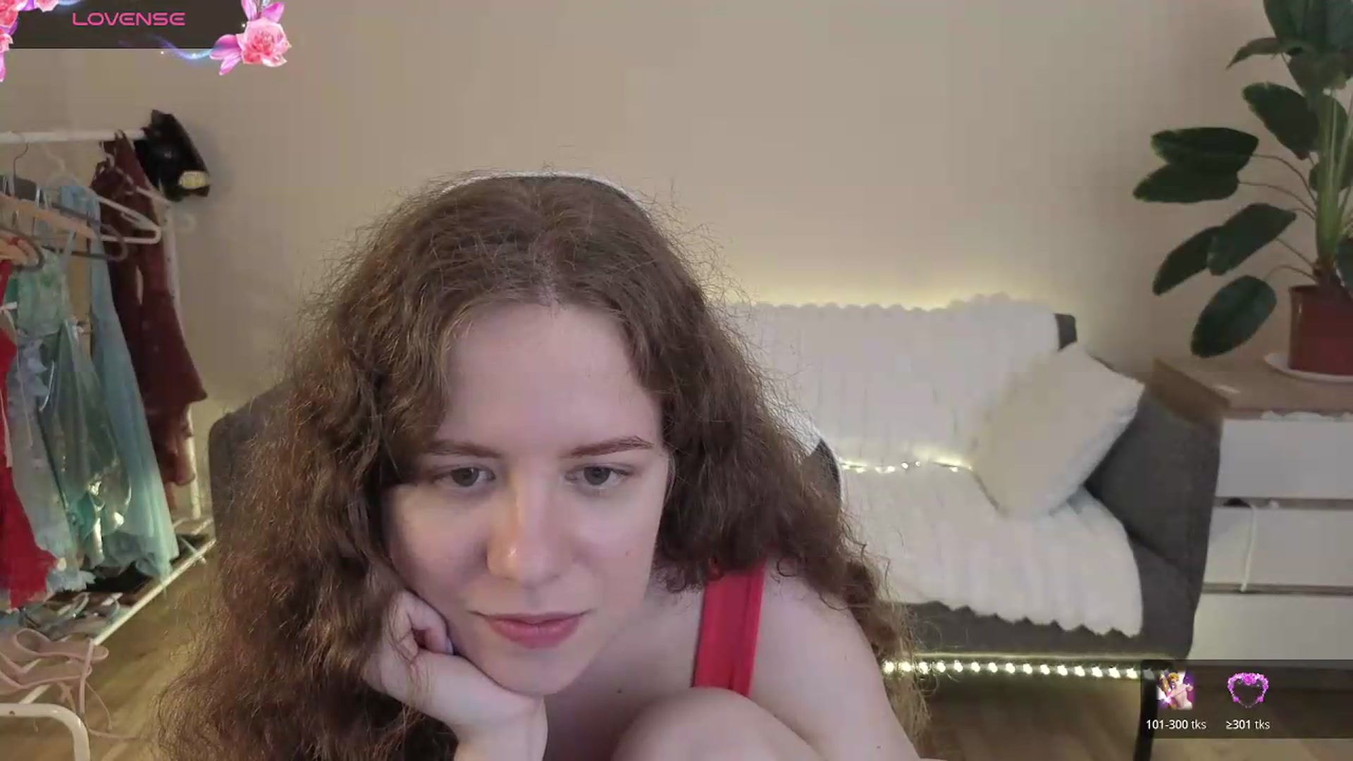 Gallery image thumbnail from BlueFlowerr's myfreecams stream on, 08/01/2026, 23:30 image 14 of 20