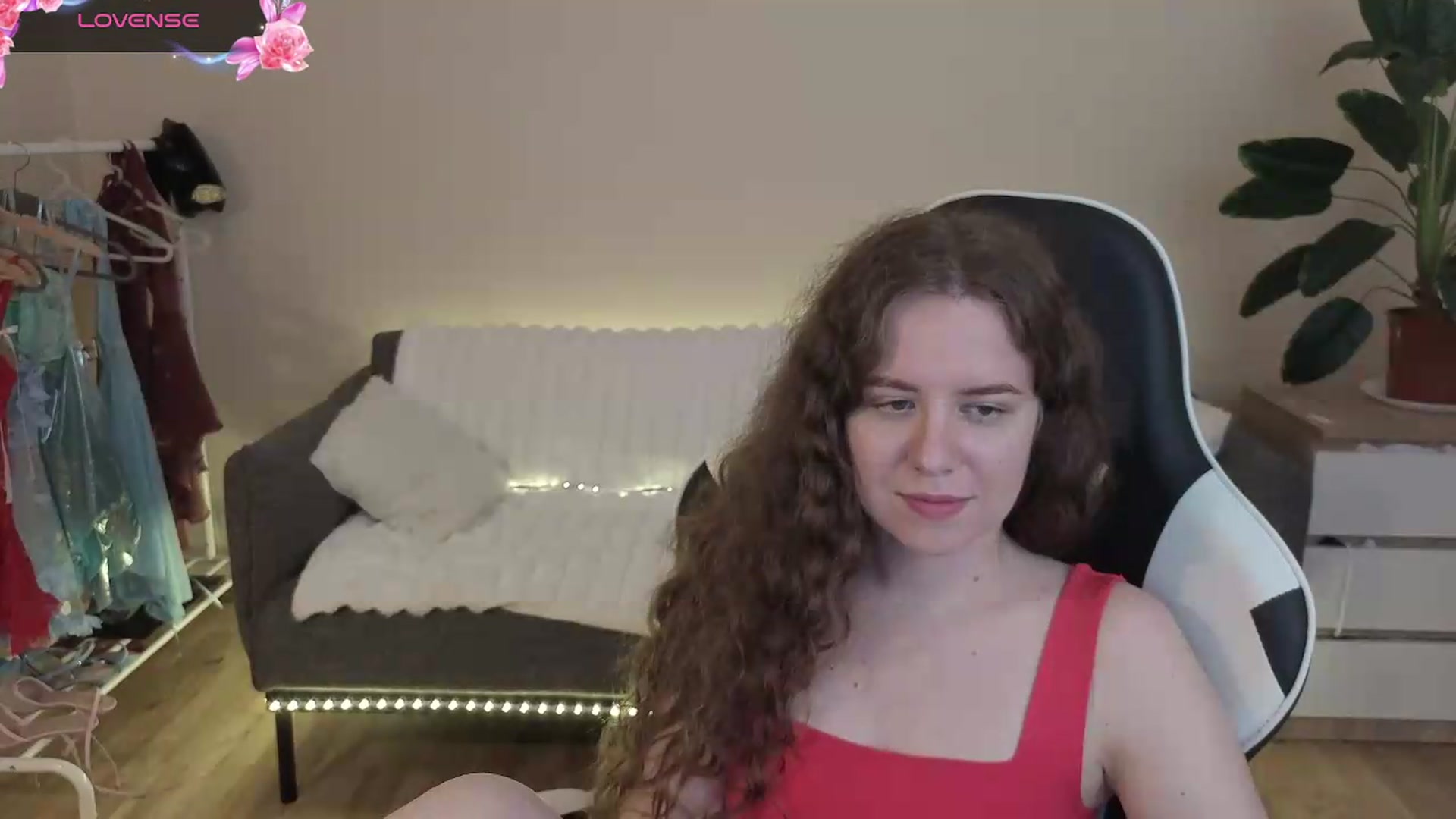 Gallery image thumbnail from BlueFlowerr's myfreecams stream on, 08/01/2026, 23:30 image 8 of 20