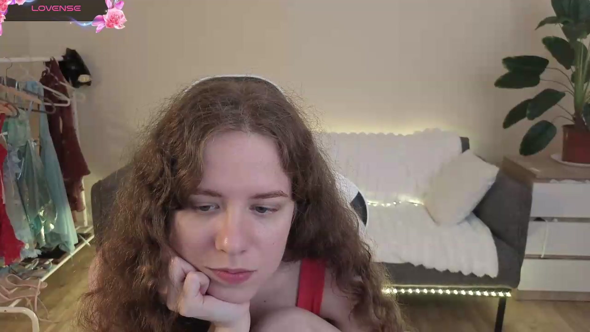 Gallery image thumbnail from BlueFlowerr's myfreecams stream on, 08/01/2026, 23:30 image 18 of 20