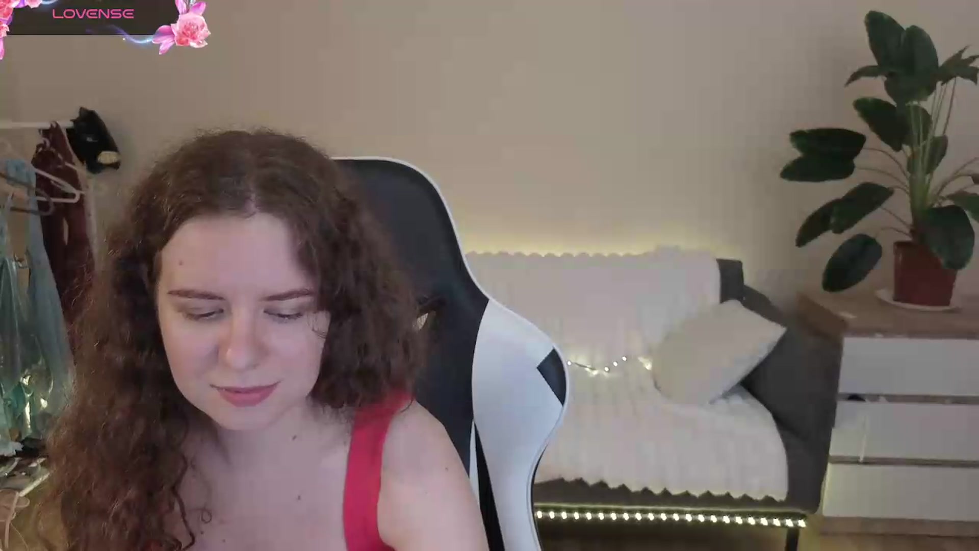Gallery image thumbnail from BlueFlowerr's myfreecams stream on, 08/02/2026, 02:00 image 18 of 20