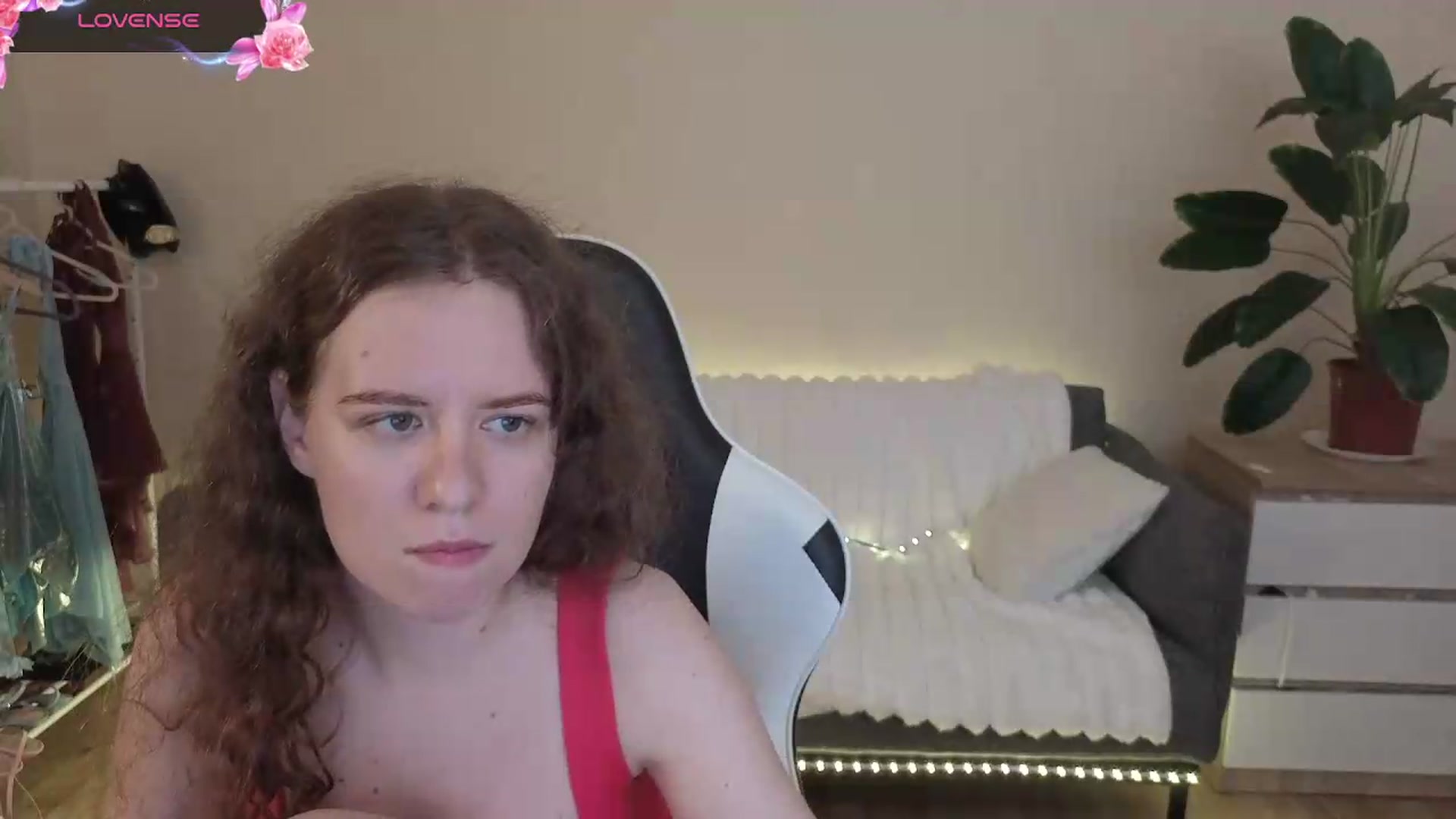 Gallery image thumbnail from BlueFlowerr's myfreecams stream on, 08/02/2026, 02:00 image 14 of 20