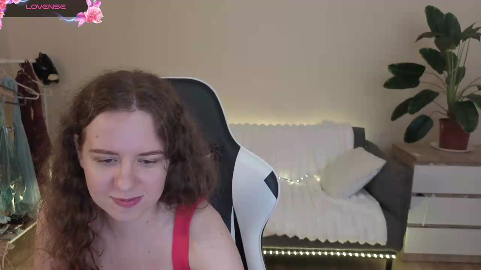 Gallery image thumbnail from BlueFlowerr's myfreecams stream on, 08/02/2026, 02:00 image 16 of 20