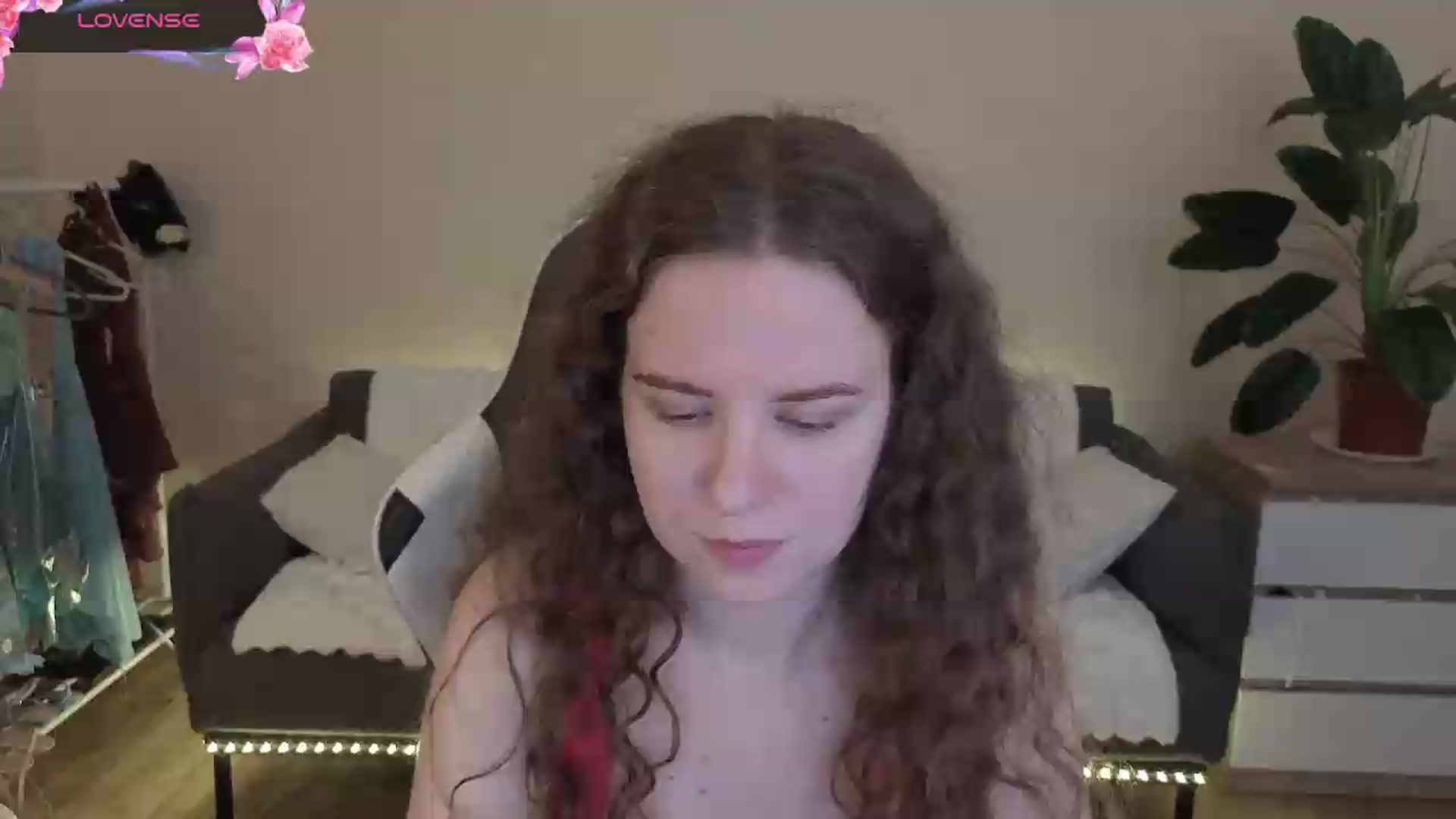 Gallery image thumbnail from BlueFlowerr's myfreecams stream on, 08/02/2026, 03:20 image 1 of 20