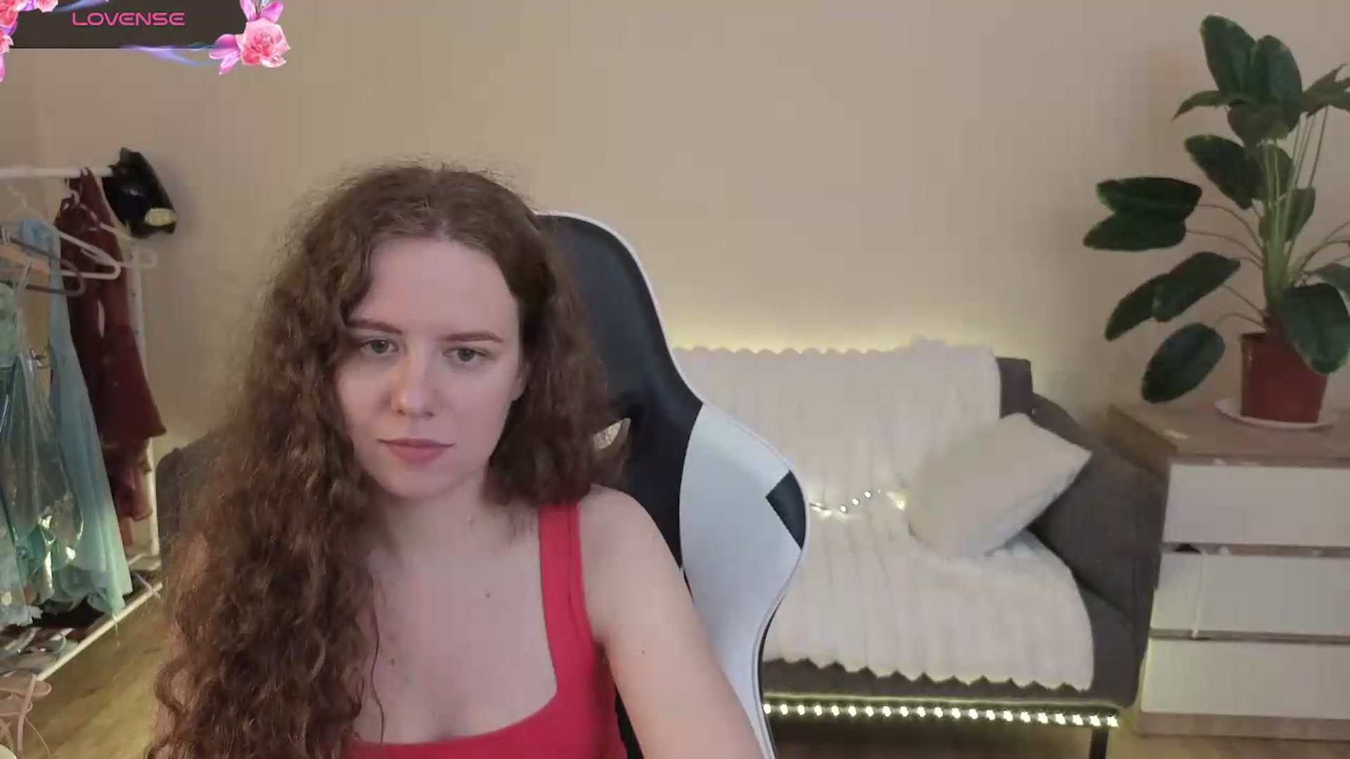 Gallery image thumbnail from BlueFlowerr's myfreecams stream on, 08/02/2026, 03:20 image 17 of 20