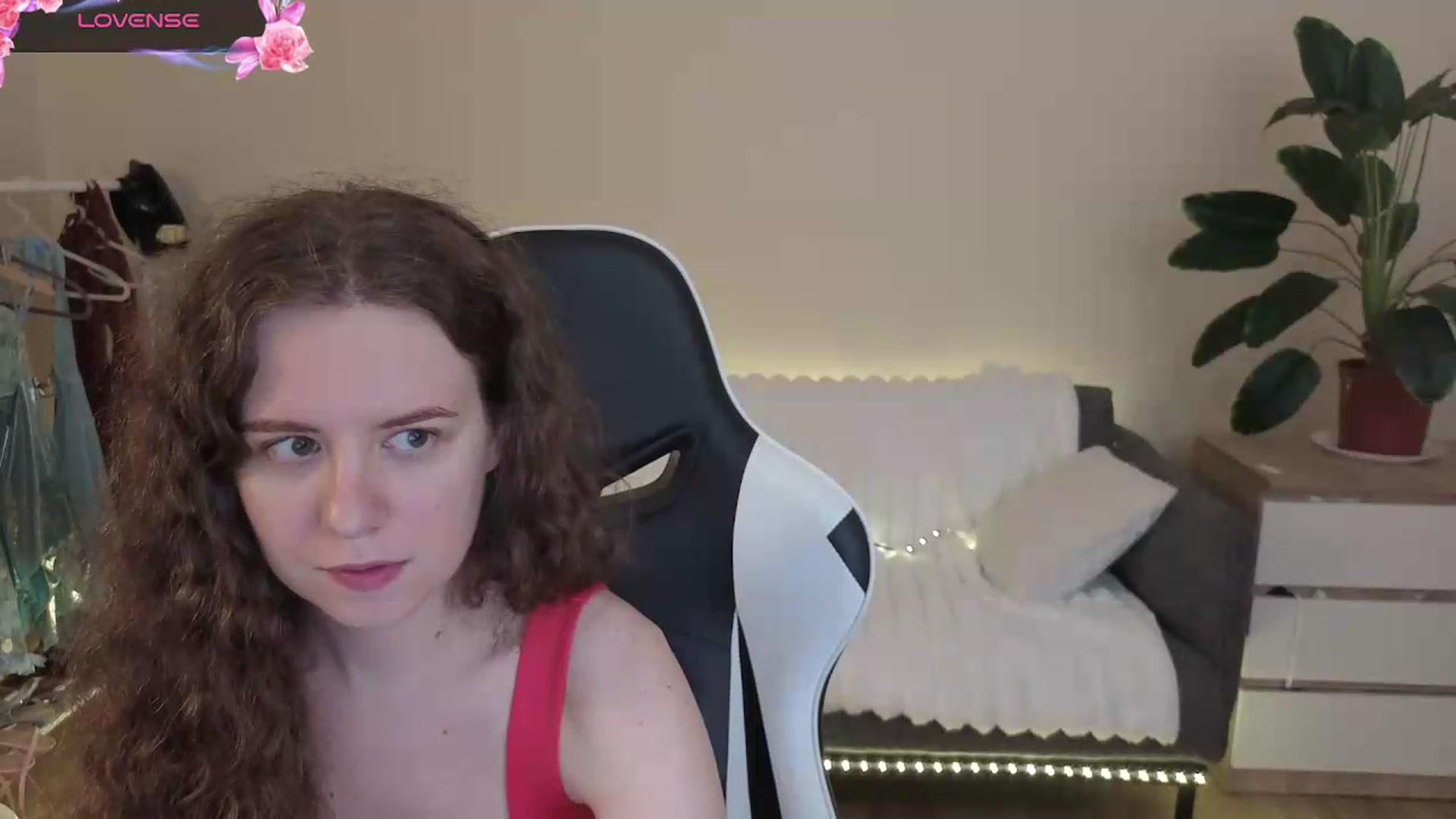 Gallery image thumbnail from BlueFlowerr's myfreecams stream on, 08/02/2026, 03:20 image 15 of 20
