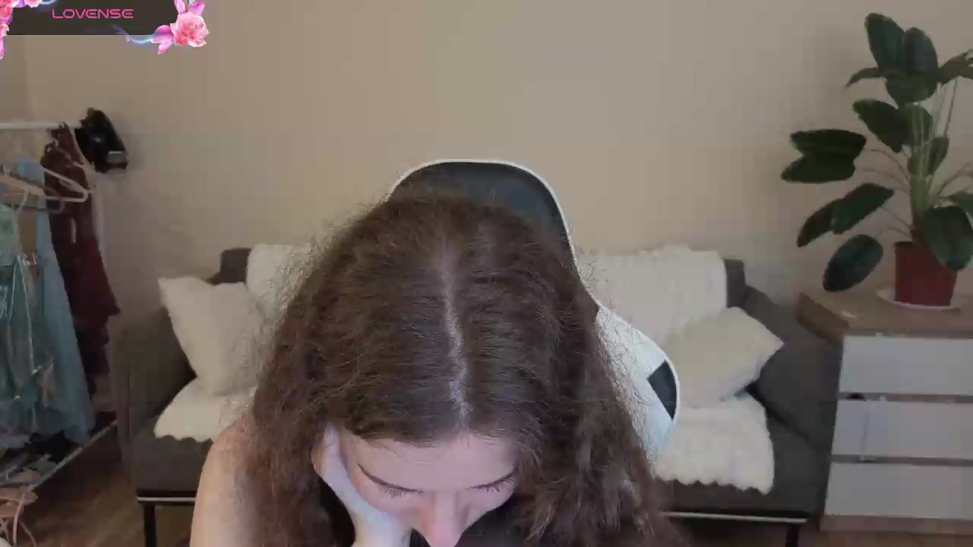 Gallery image thumbnail from BlueFlowerr's myfreecams stream on, 08/02/2026, 18:15 image 9 of 20