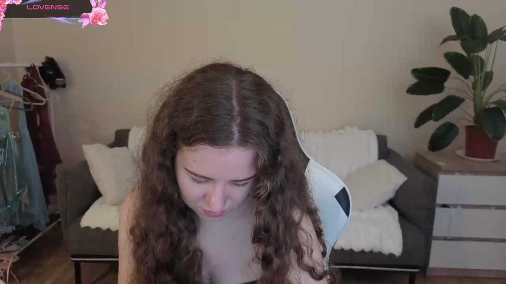 Gallery image thumbnail from BlueFlowerr's myfreecams stream on, 08/02/2026, 18:15 image 8 of 20
