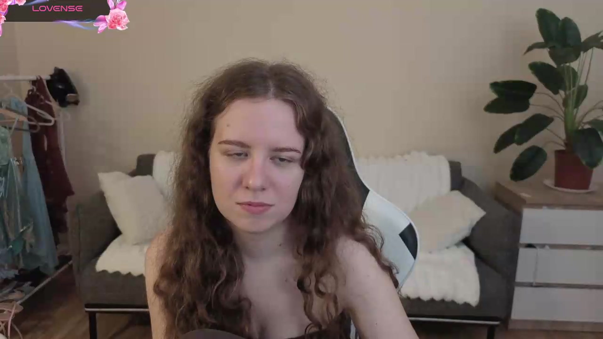 Gallery image thumbnail from BlueFlowerr's myfreecams stream on, 08/02/2026, 18:15 image 7 of 20