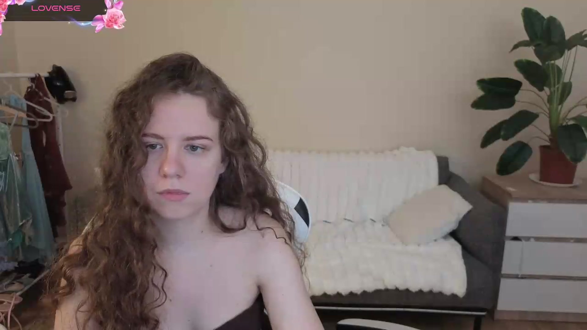 Gallery image thumbnail from BlueFlowerr's myfreecams stream on, 08/02/2026, 19:14 image 16 of 20