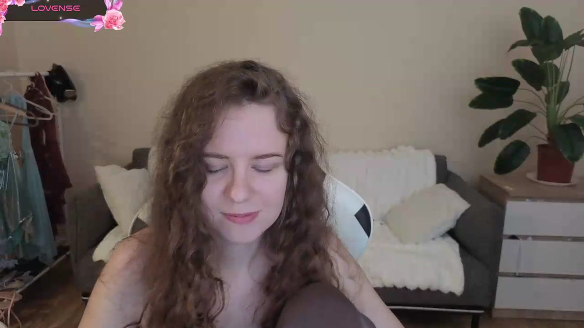 Gallery image thumbnail from BlueFlowerr's myfreecams stream on, 08/02/2026, 20:18 image 14 of 20