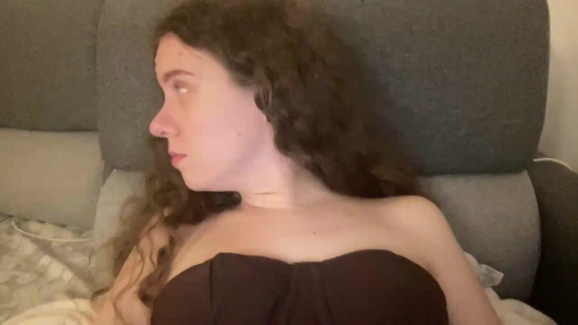 Gallery image thumbnail from BlueFlowerr's myfreecams stream on, 08/03/2026, 24:48 image 8 of 20