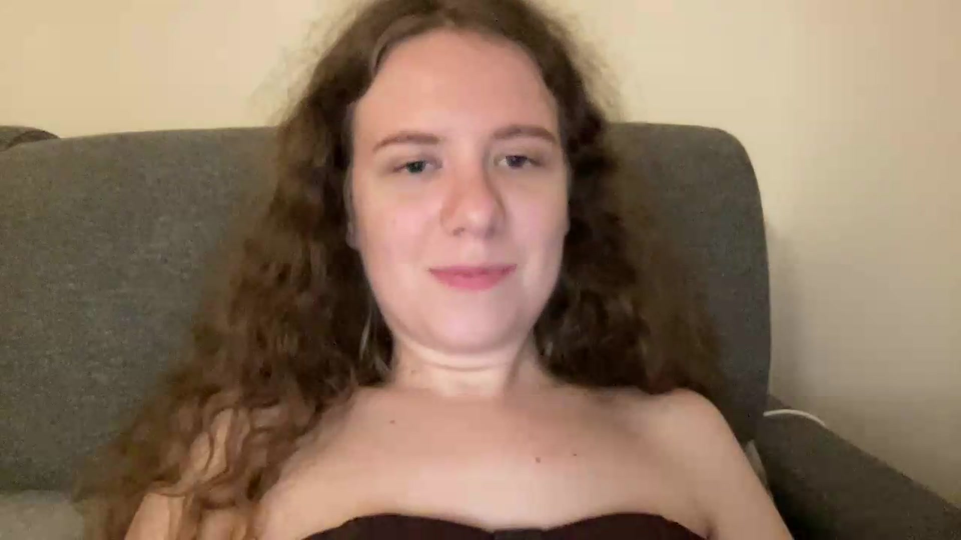 Gallery image thumbnail from BlueFlowerr's myfreecams stream on, 08/03/2026, 24:48 image 17 of 20