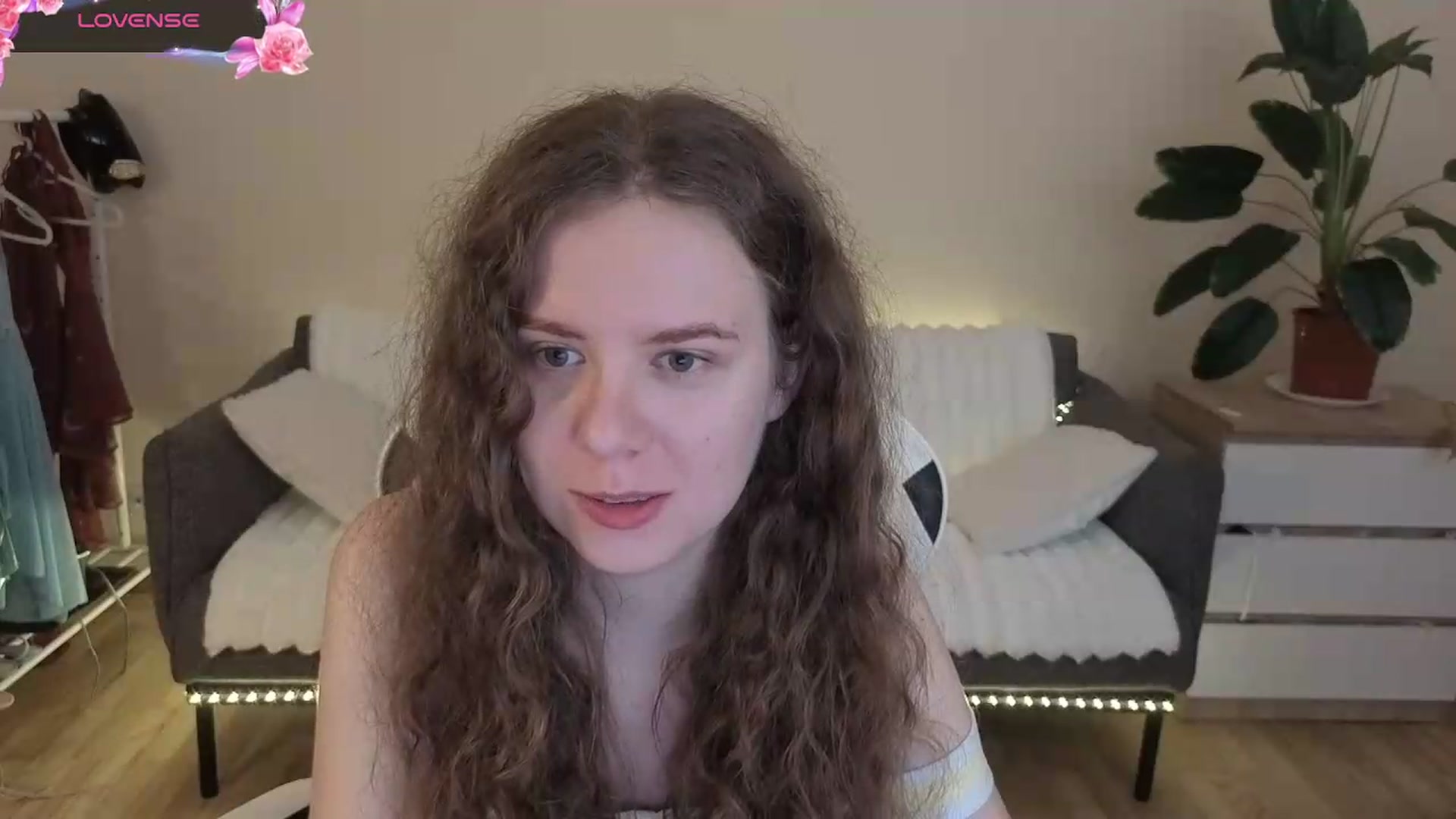 Gallery image thumbnail from BlueFlowerr's myfreecams stream on, 08/03/2026, 17:52 image 4 of 20