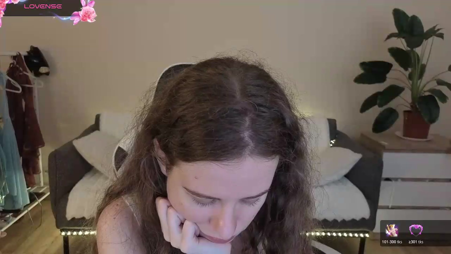 Gallery image thumbnail from BlueFlowerr's myfreecams stream on, 08/03/2026, 19:17 image 7 of 20